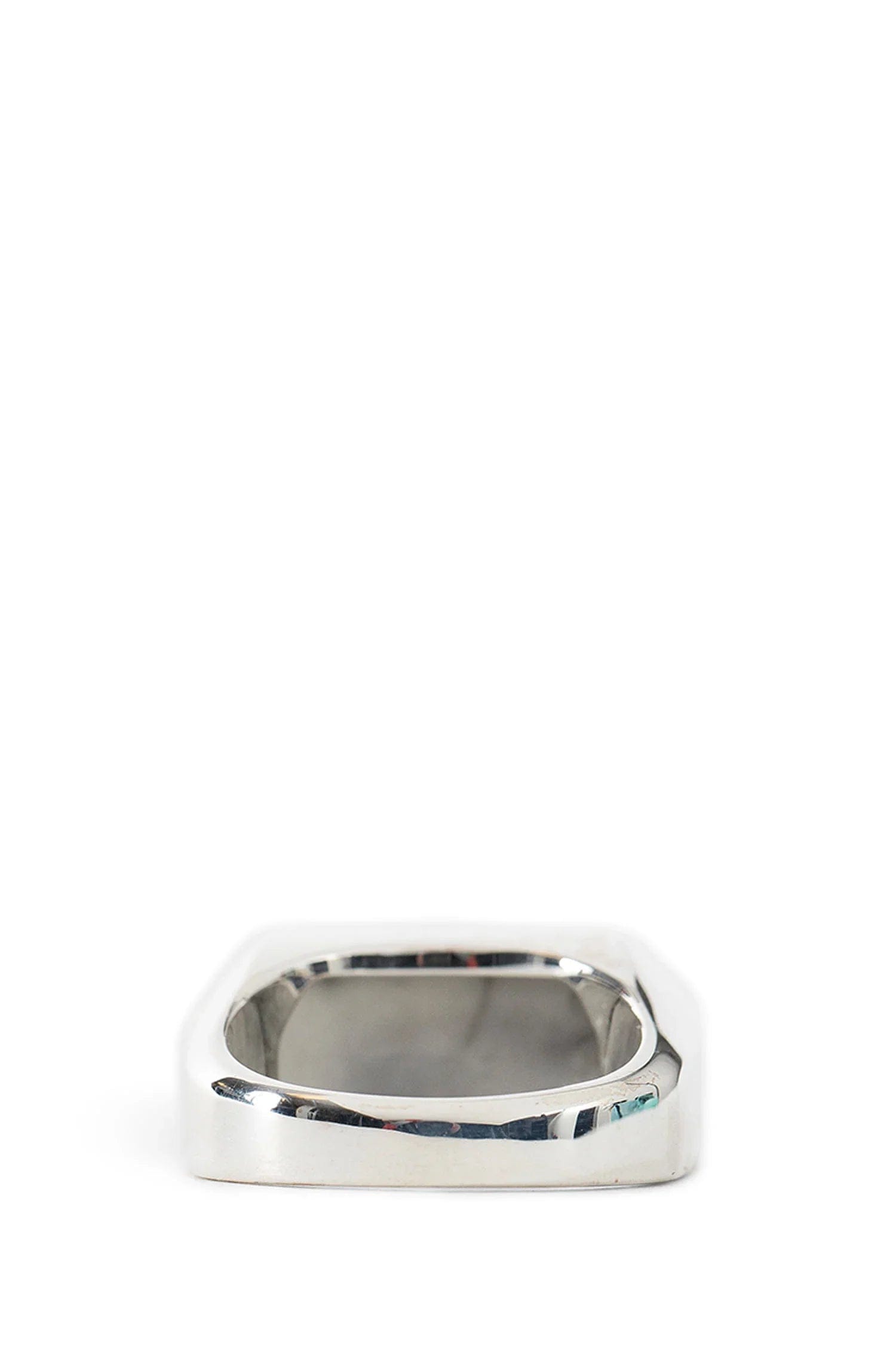 SUOT STUDIO Silver Half Cut Howlite Ring