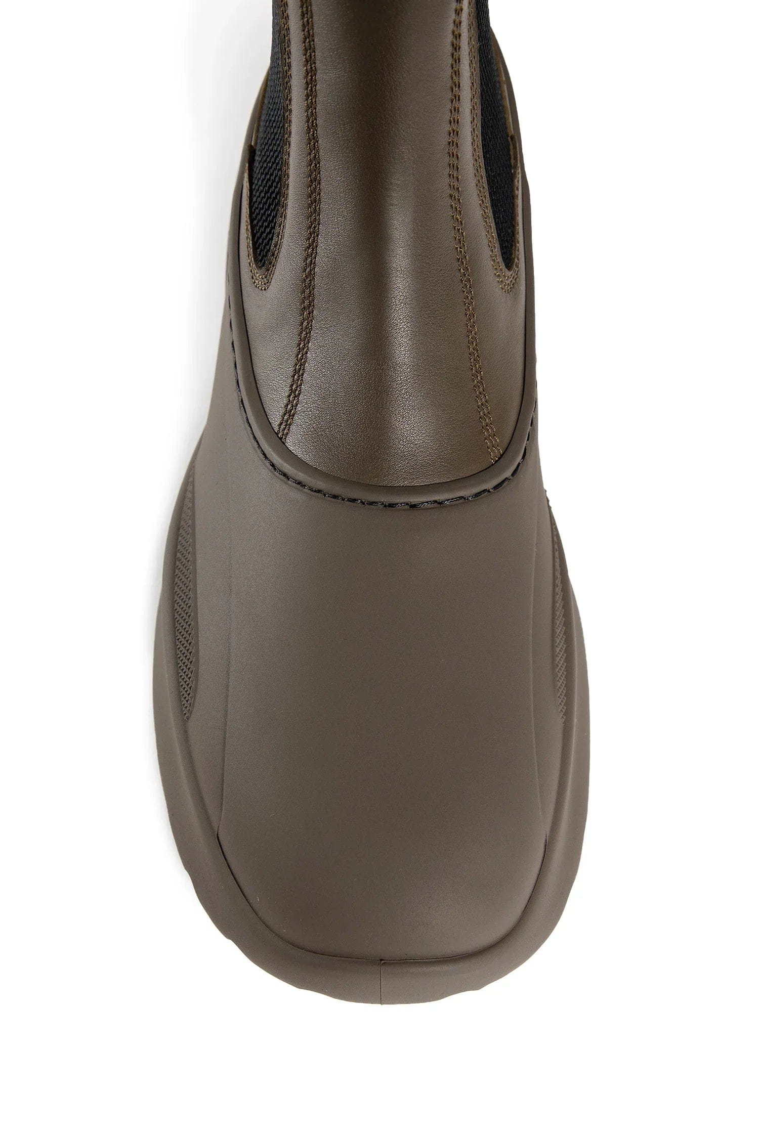 Burberry Leather Scoot Chelsea Boots