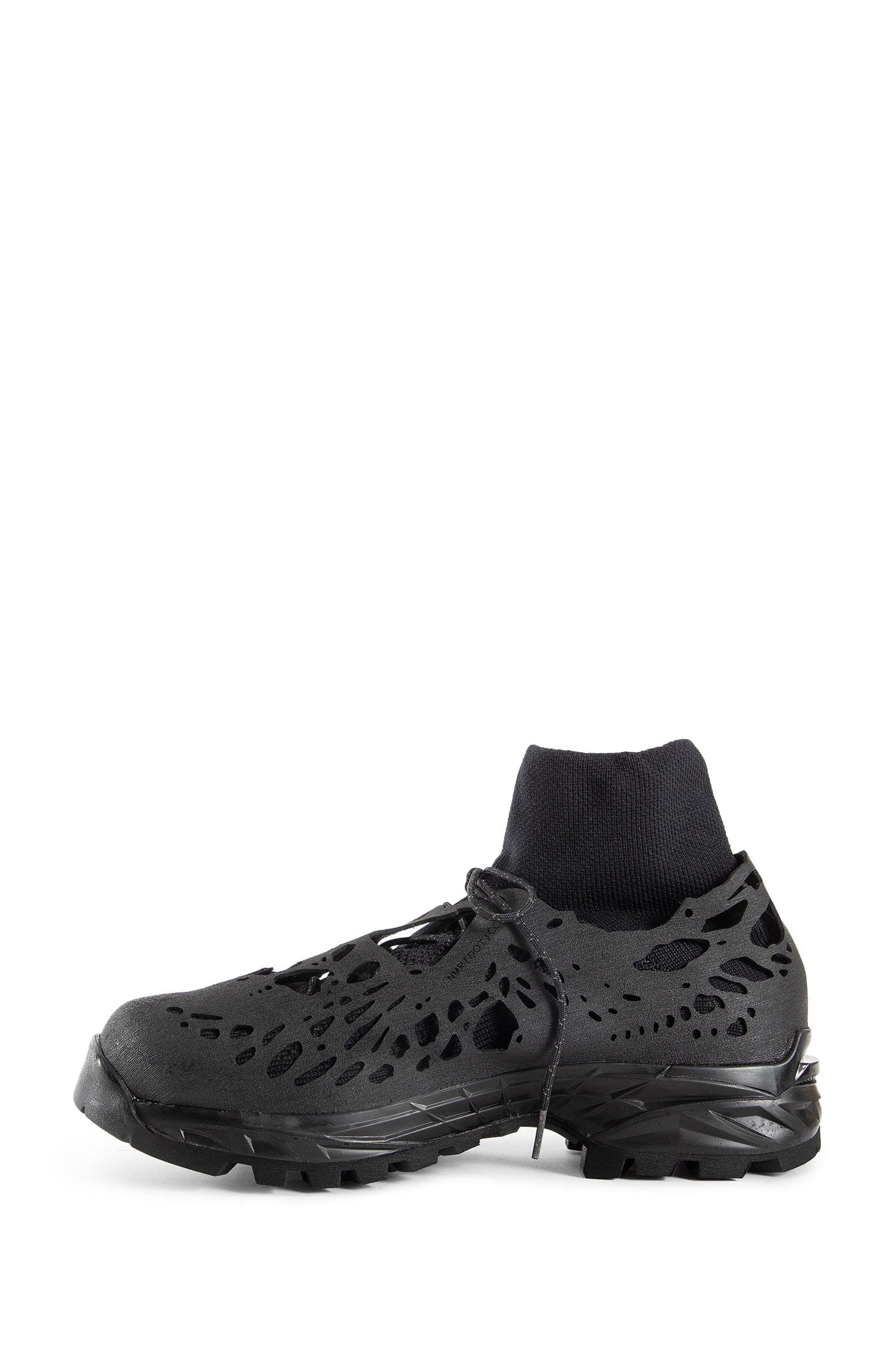 DEMON Permiana Sneakers