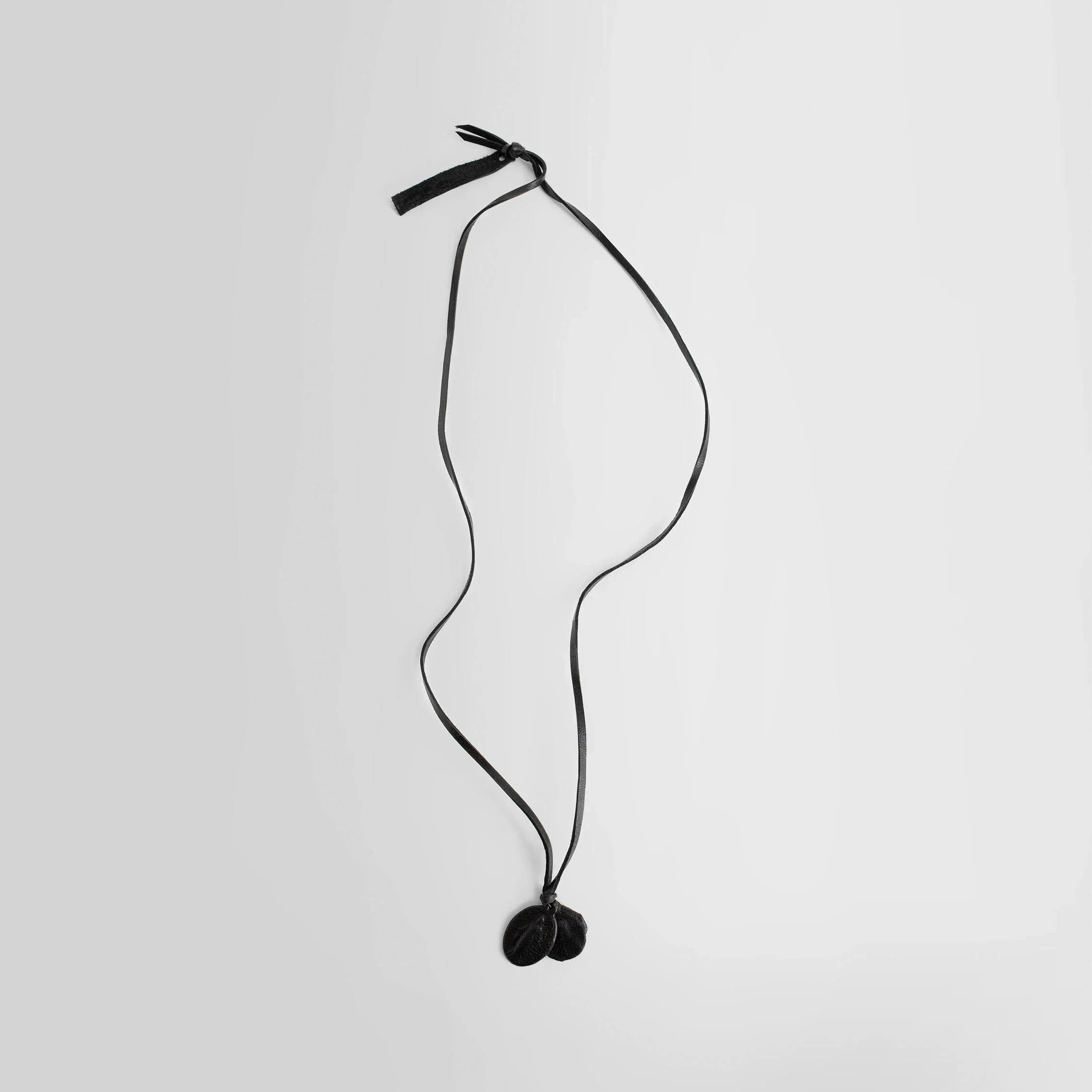 NATALIA BRILLI MAN BLACK NECKLACES