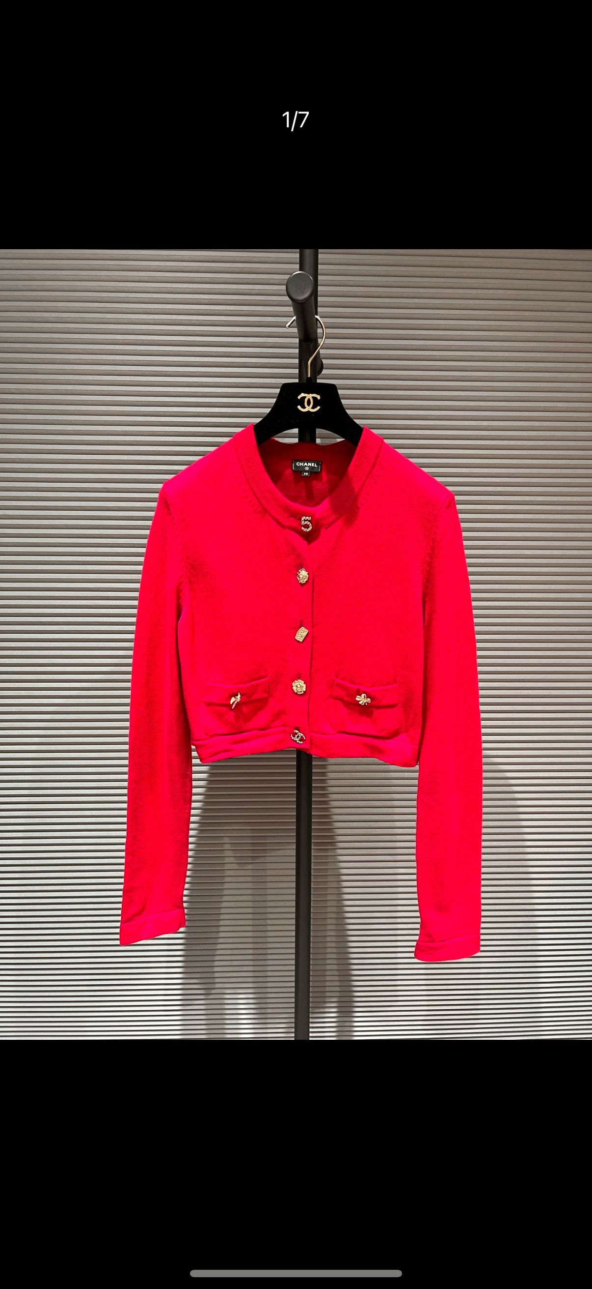CHANEL CHARM CARDIGAN RASPBERRY 38 FT101545