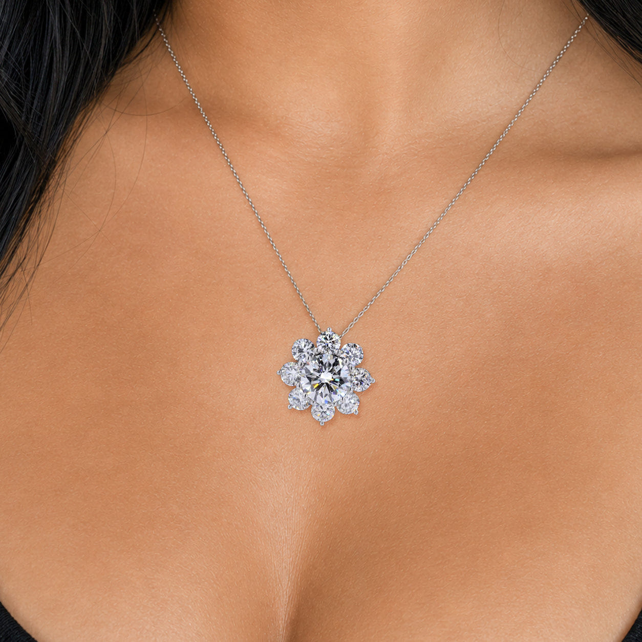 MANUFACTURER 51 Lab Grown Diamond Necklace - 3.91 carat