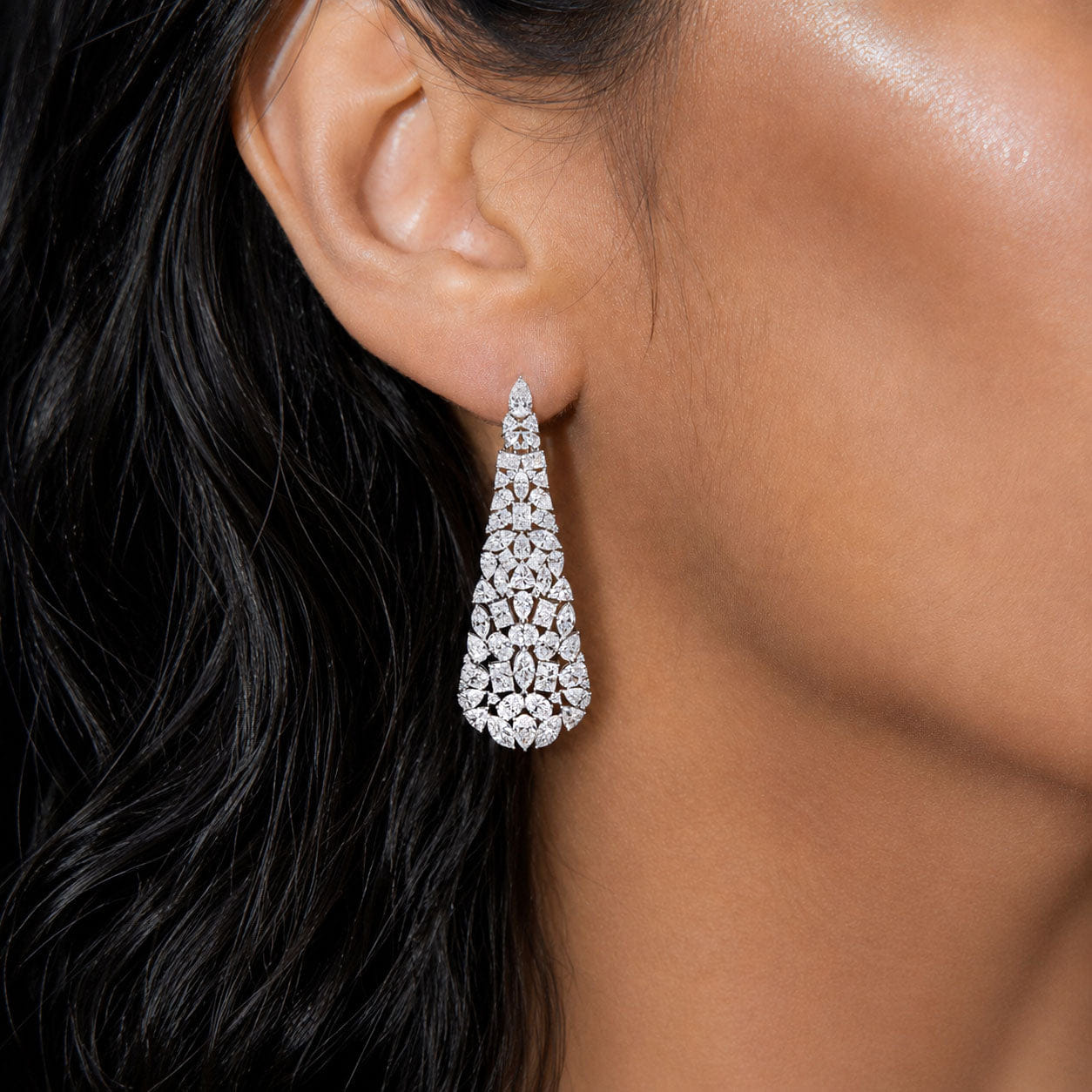 MANUFACTURER 51 Lab Grown Diamond Earrings - 41.23 carat