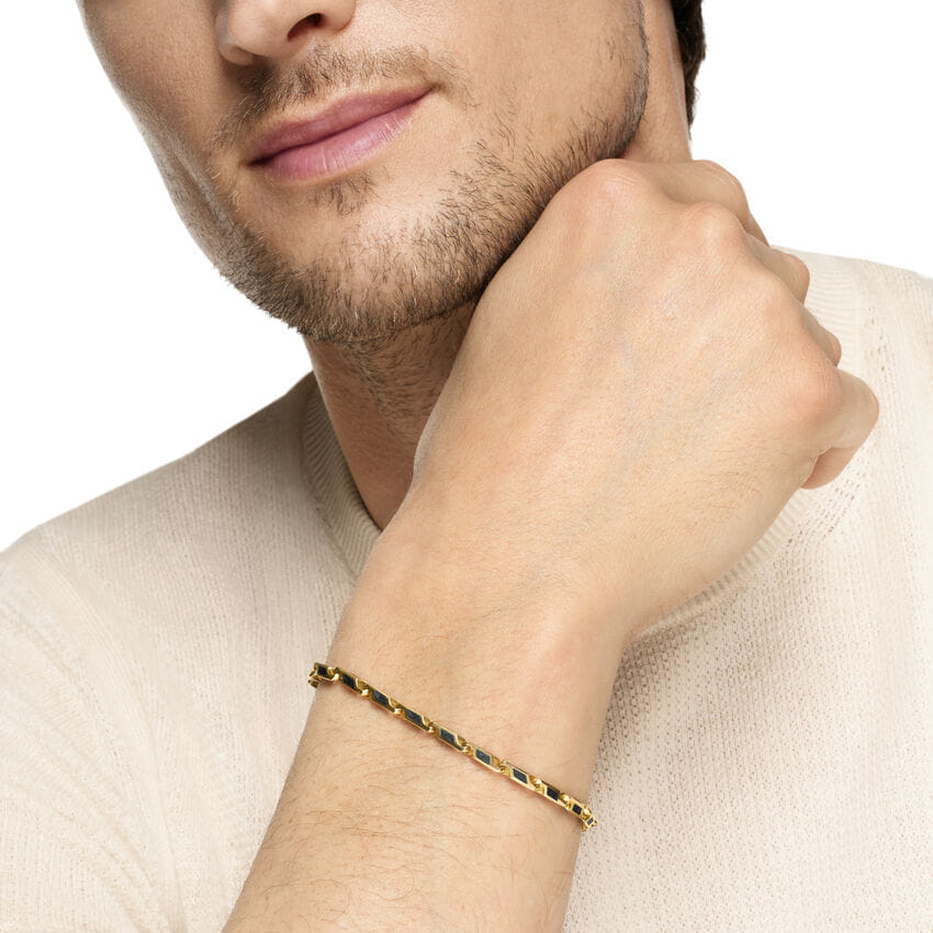 David Yurman Streamline Faceted Chain Bracelet in 18K Yellow Gold with Forged Carbon, 4.3mm, Size Medium