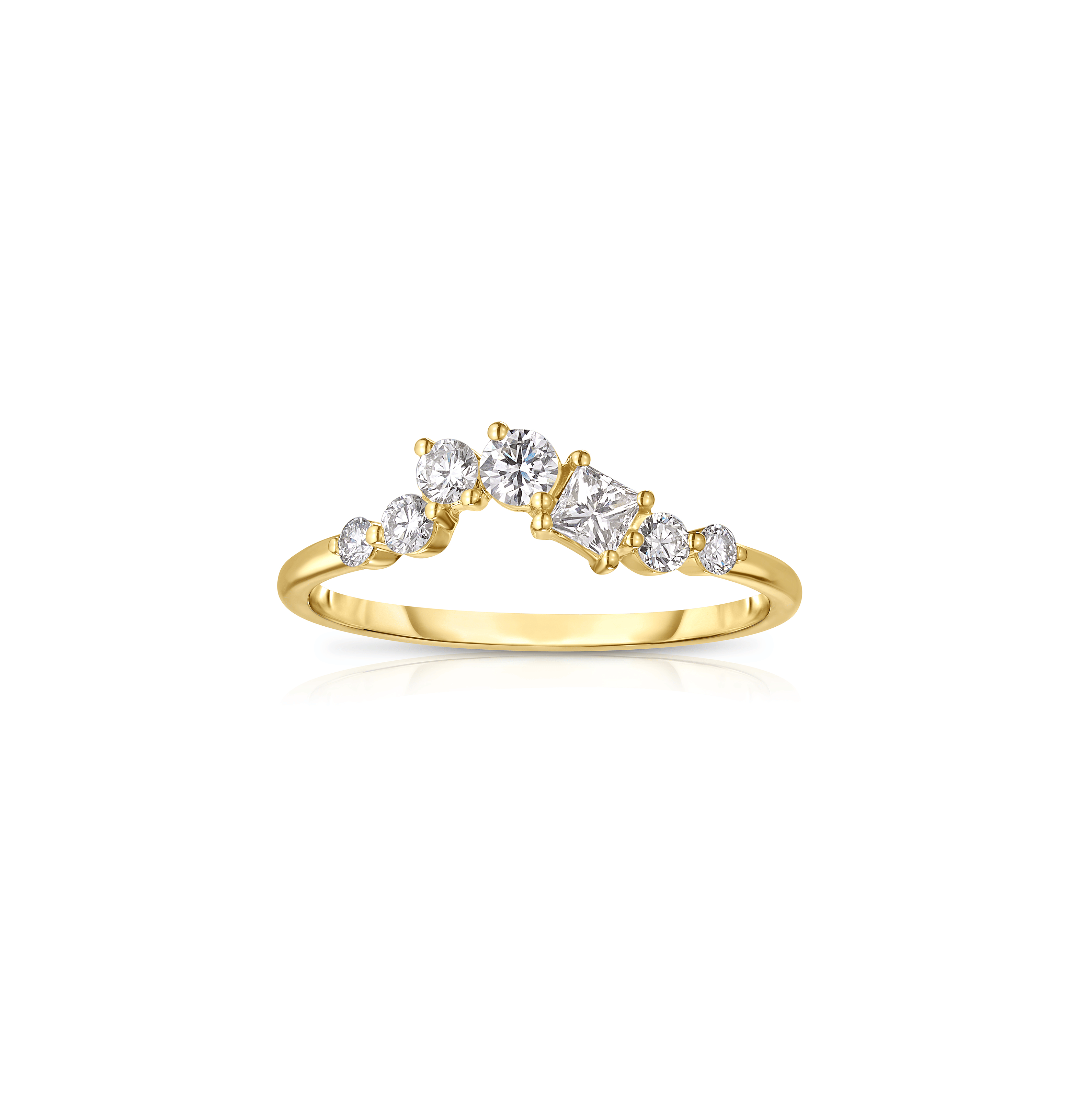 Sabel Collection Yellow Gold Round and Princess Cut Diamond Curved Ring