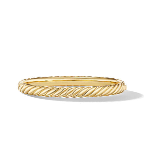 David Yurman Sculpted Cable Bangle Bracelet in 18K Yellow Gold, Size Medium