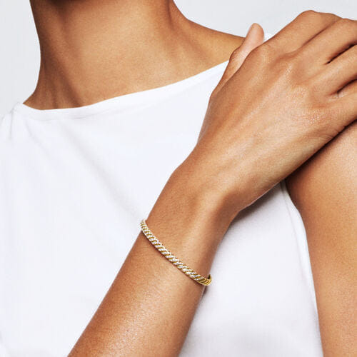 David Yurman Sculpted Cable Bangle Bracelet in 18K Yellow Gold with Diamonds, Size Medium