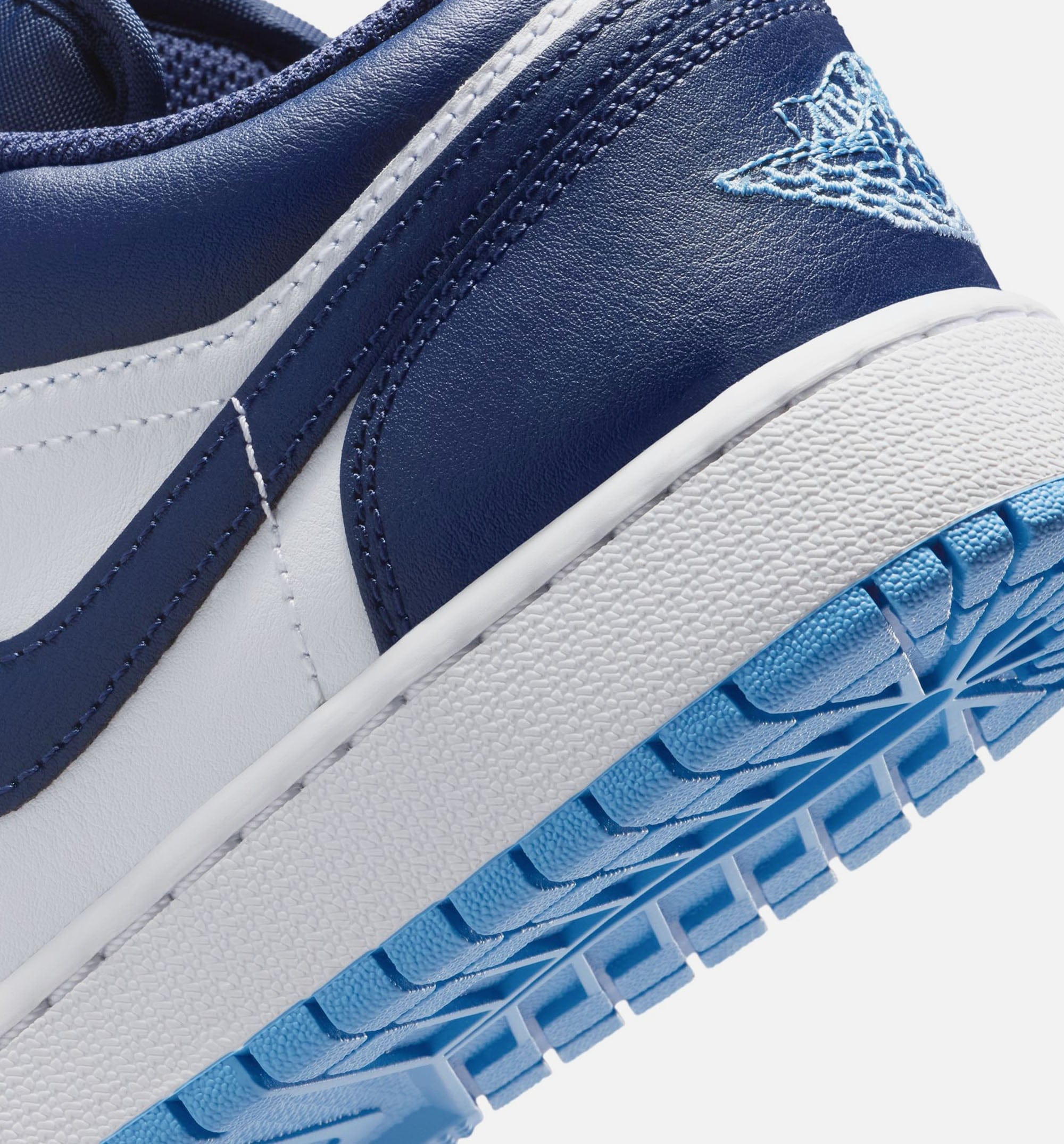Air Jordan 1 Low Grade School Lifestyle Shoe - Midnight Navy/University Blue/White