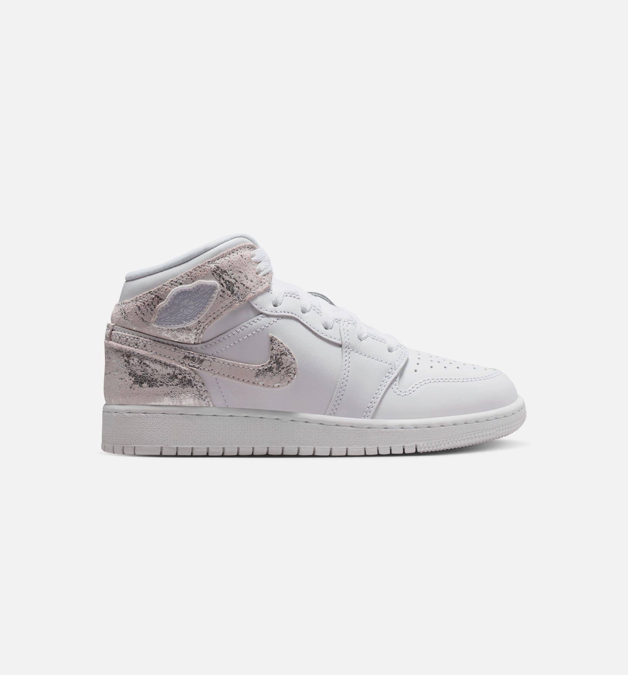 Air Jordan 1 Mid SE Grade School Lifestyle Shoe - White/Field Silver