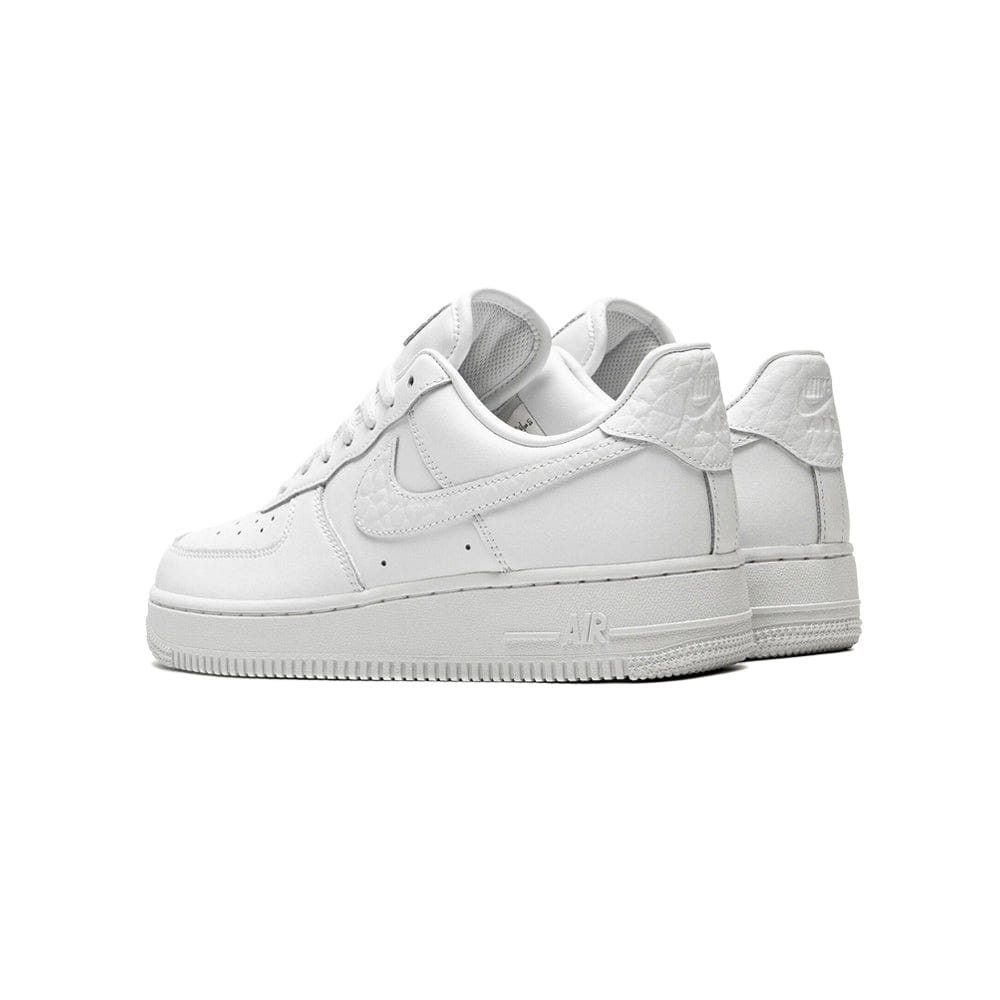 Nike Women's Air Force 1 '07 Low - Summit White/Metallic Silver