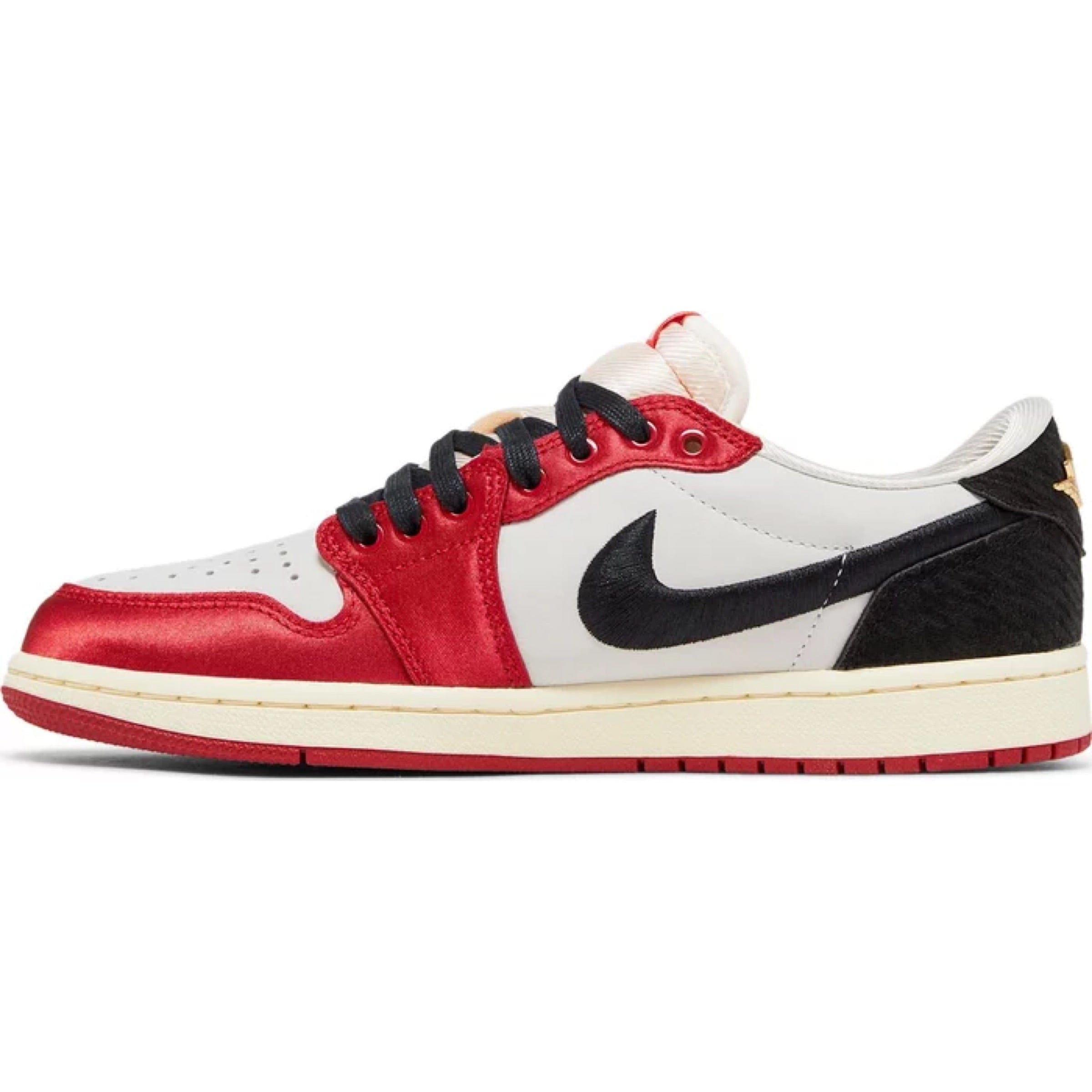 Nike Air Jordan 1 x Trophy Room Retro Low OG SP ‘Away'