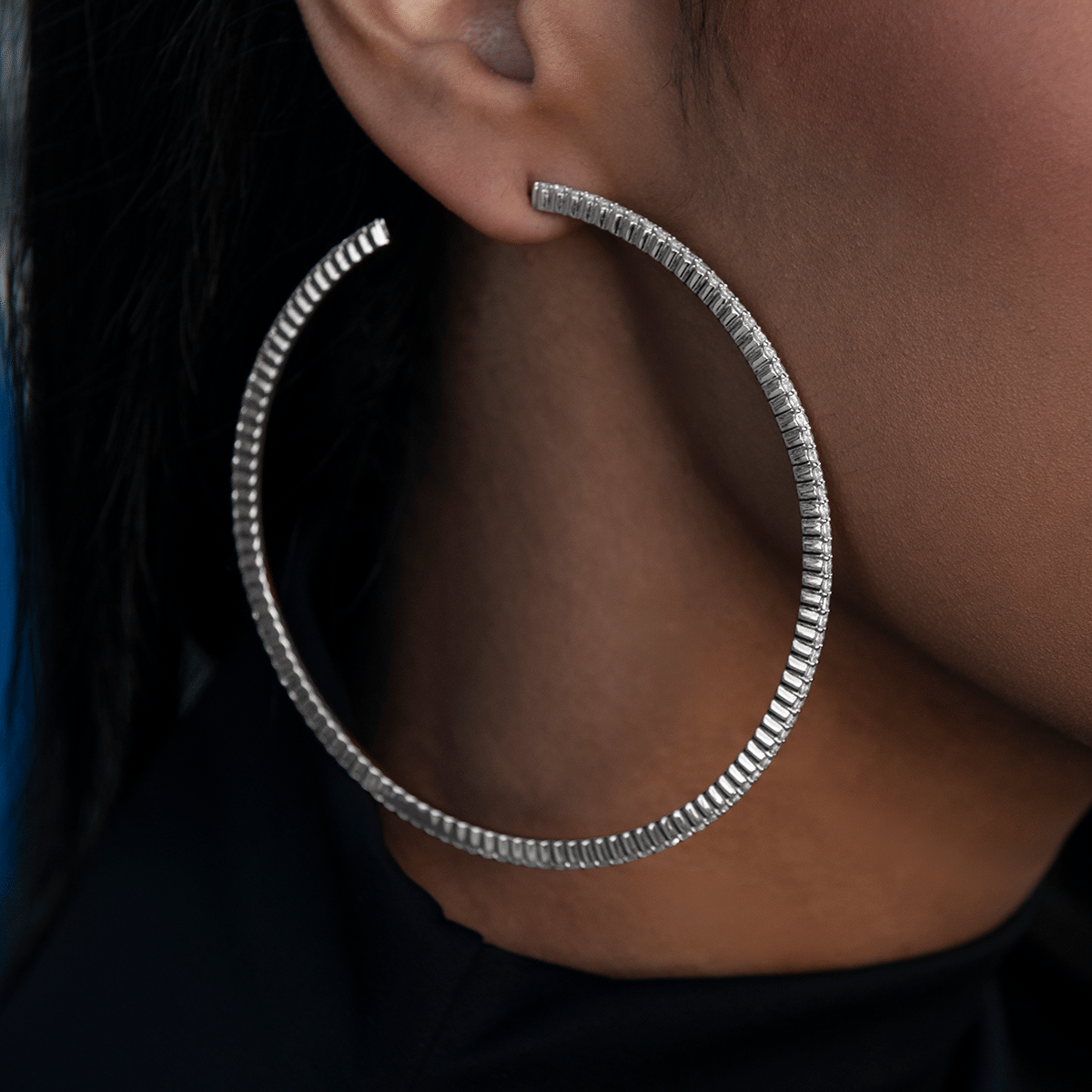 GLD PROMO - WOMEN Giant Eternity Hoop Earrings in White Gold-2MM