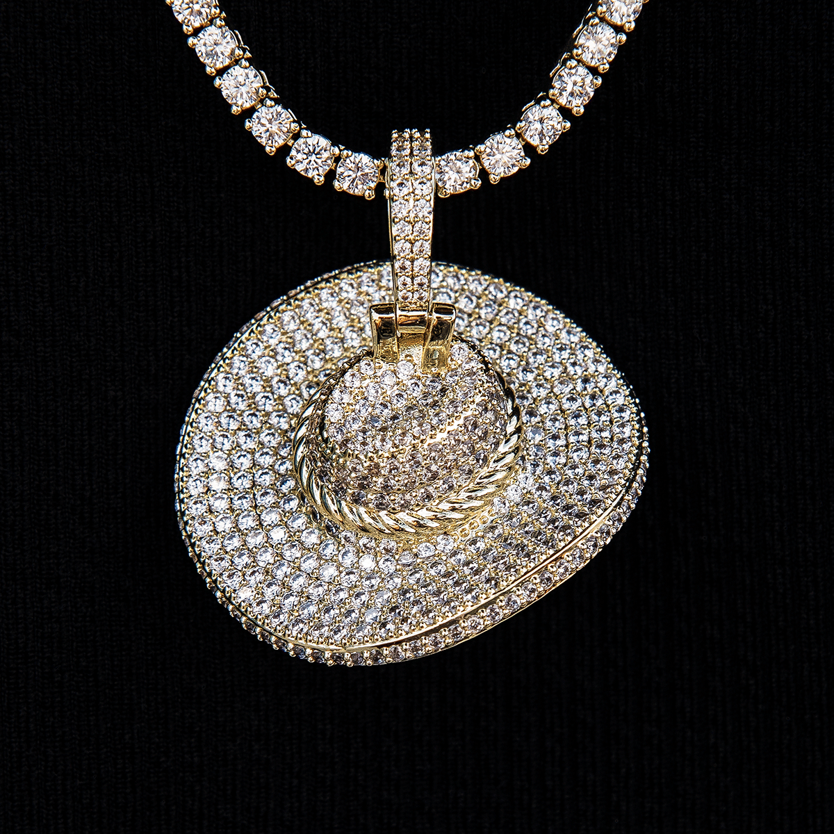 GLD PROMO - WOMEN Iced Cowboy Hat Pendant - Yellow Gold