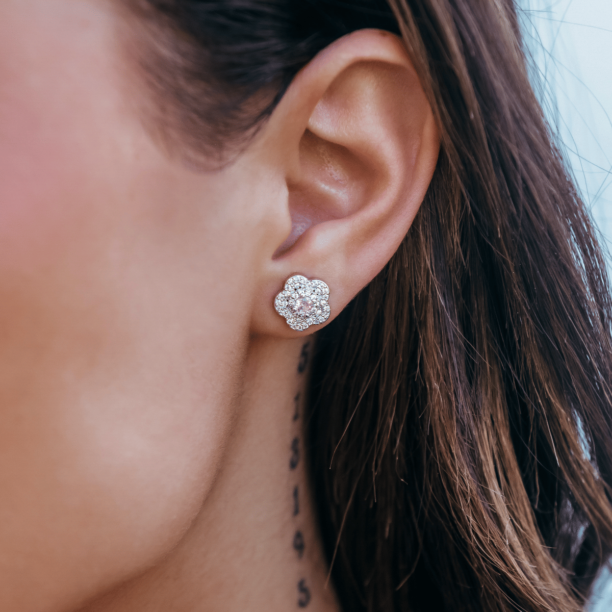 GLD PROMO - WOMEN Daisy Stud Earrings