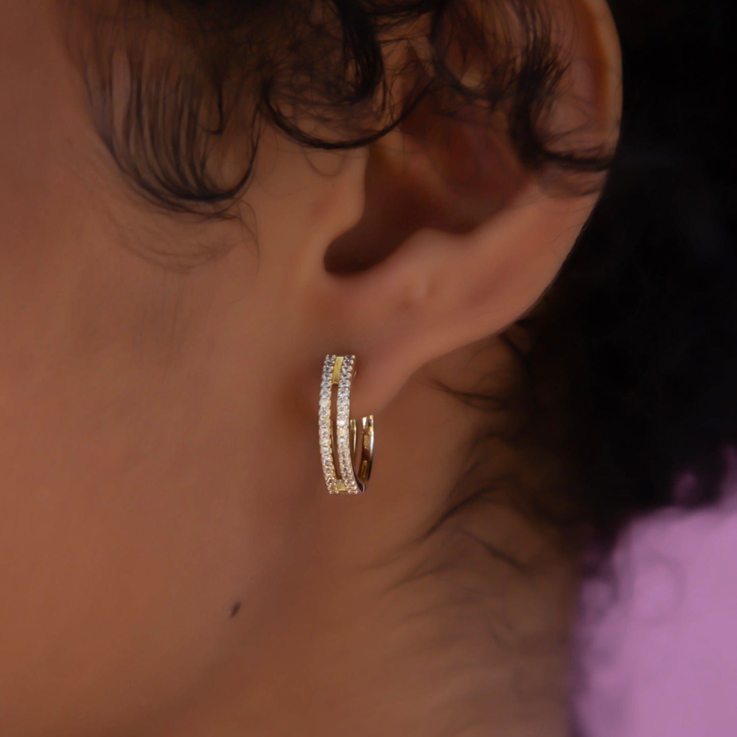 GLD PROMO - WOMEN Split Iced Hoop Earrings in Yellow Gold