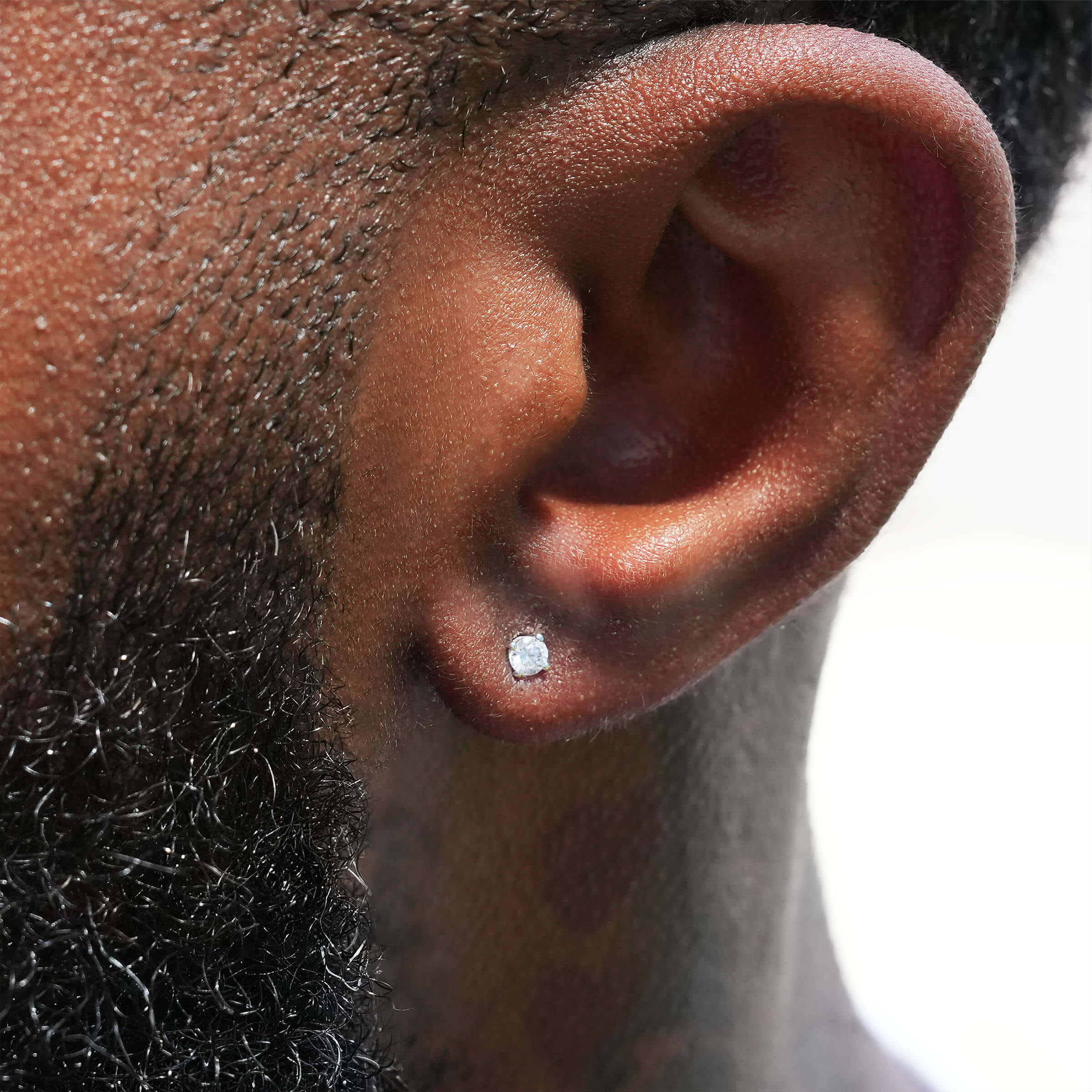 GLD Men Round Cut Stud Earring in White Gold - 3MM
