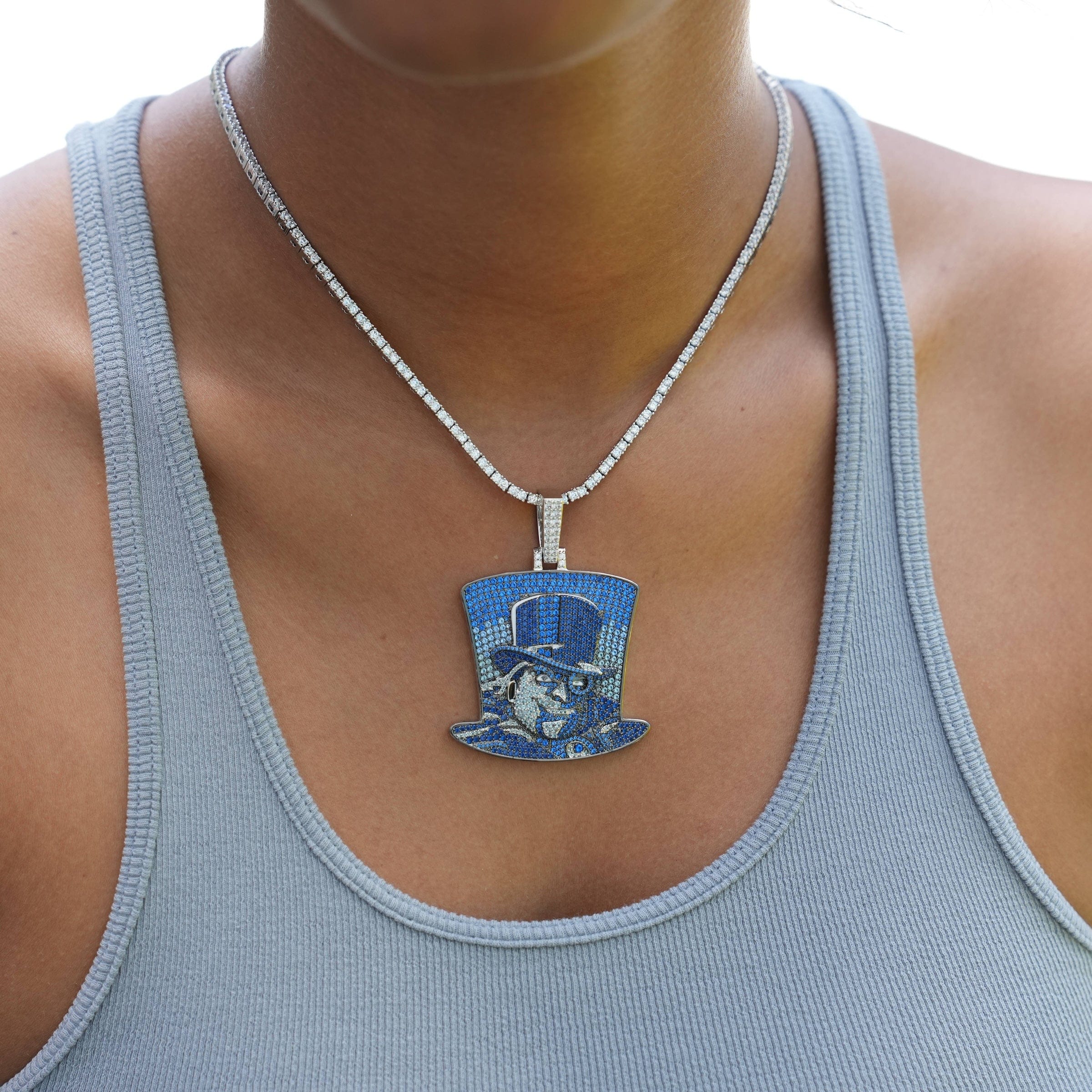 GLD Women Penguin Top Hat Official DC Comics Pendant in White Gold