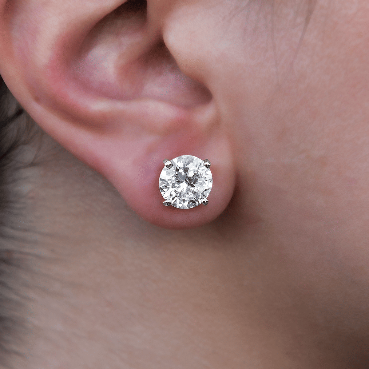 GLD Women 10mm Round Cut Diamond Stud Earrings in White Gold