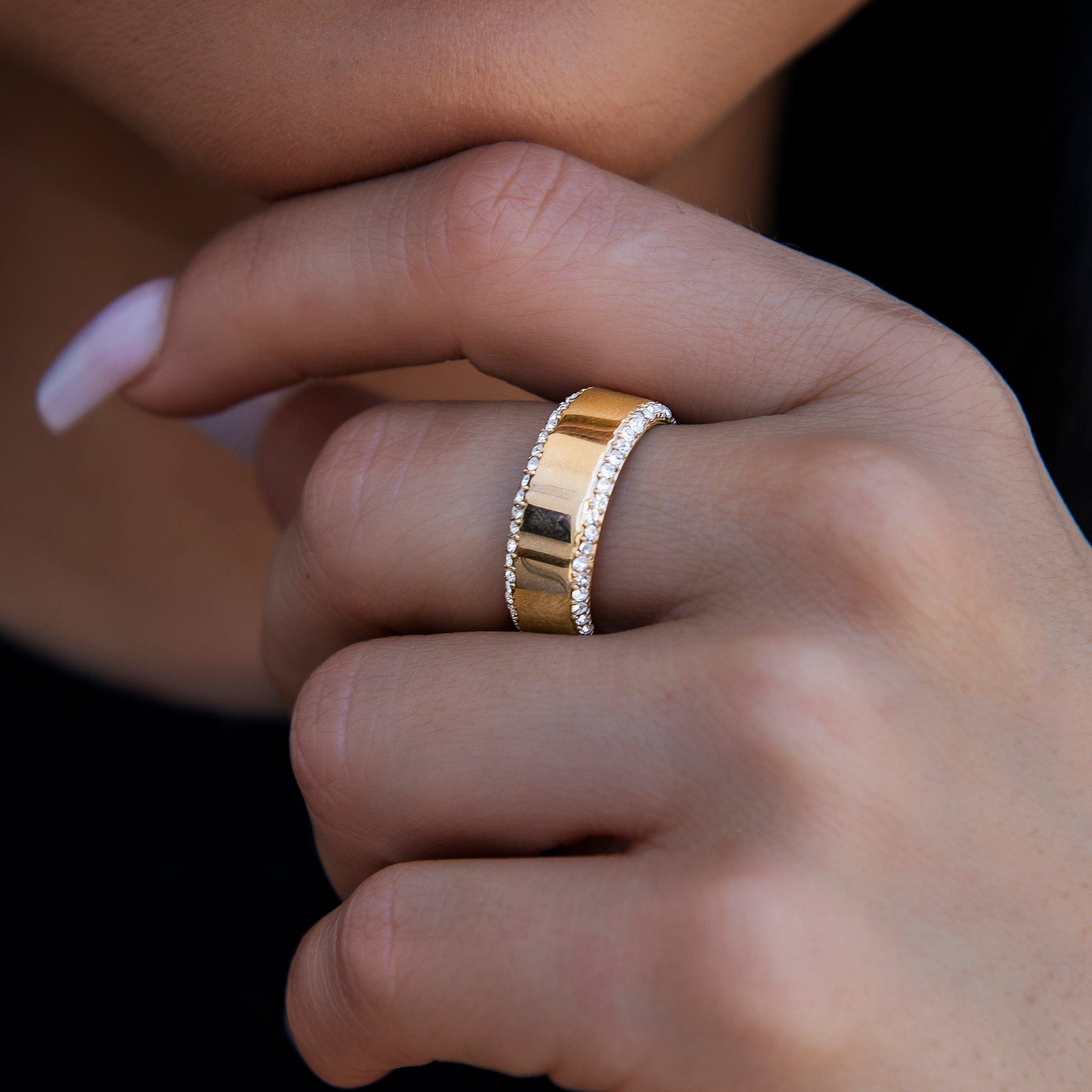 GLD Women Diamond Edge Ring in Yellow Gold