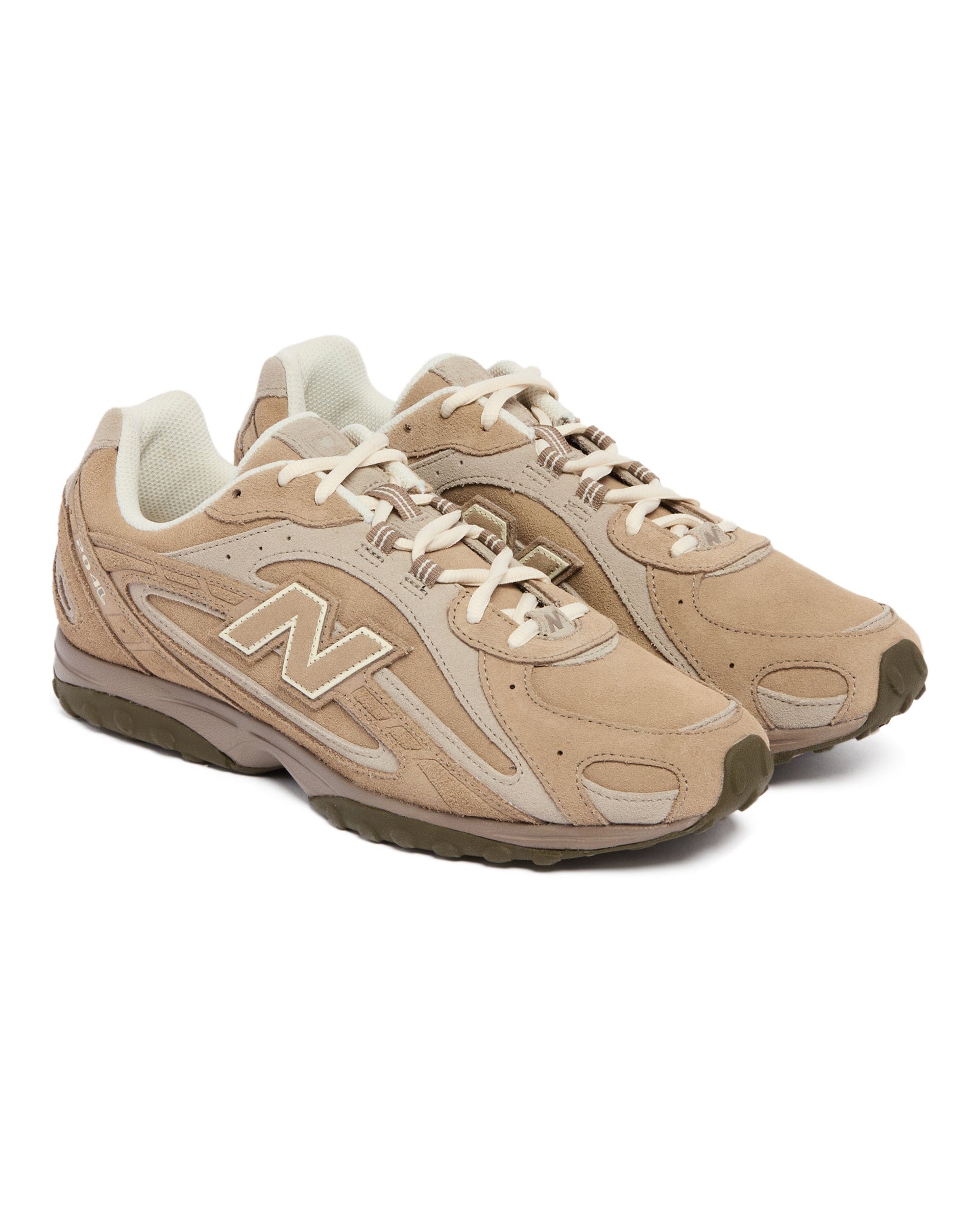New Balance Sneakers 204L In Suede Beige