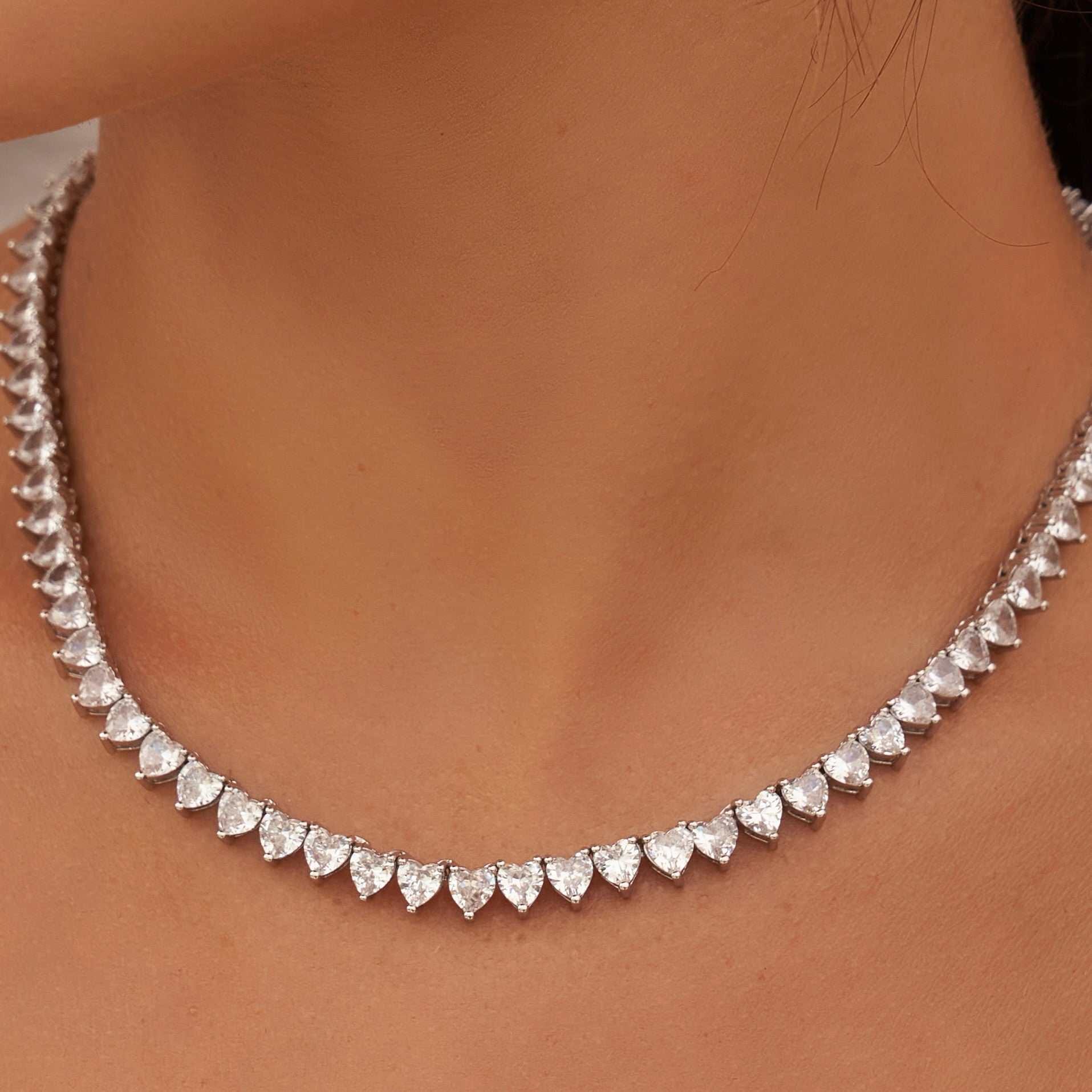 GLD Women Heart Shaped Tennis Necklace