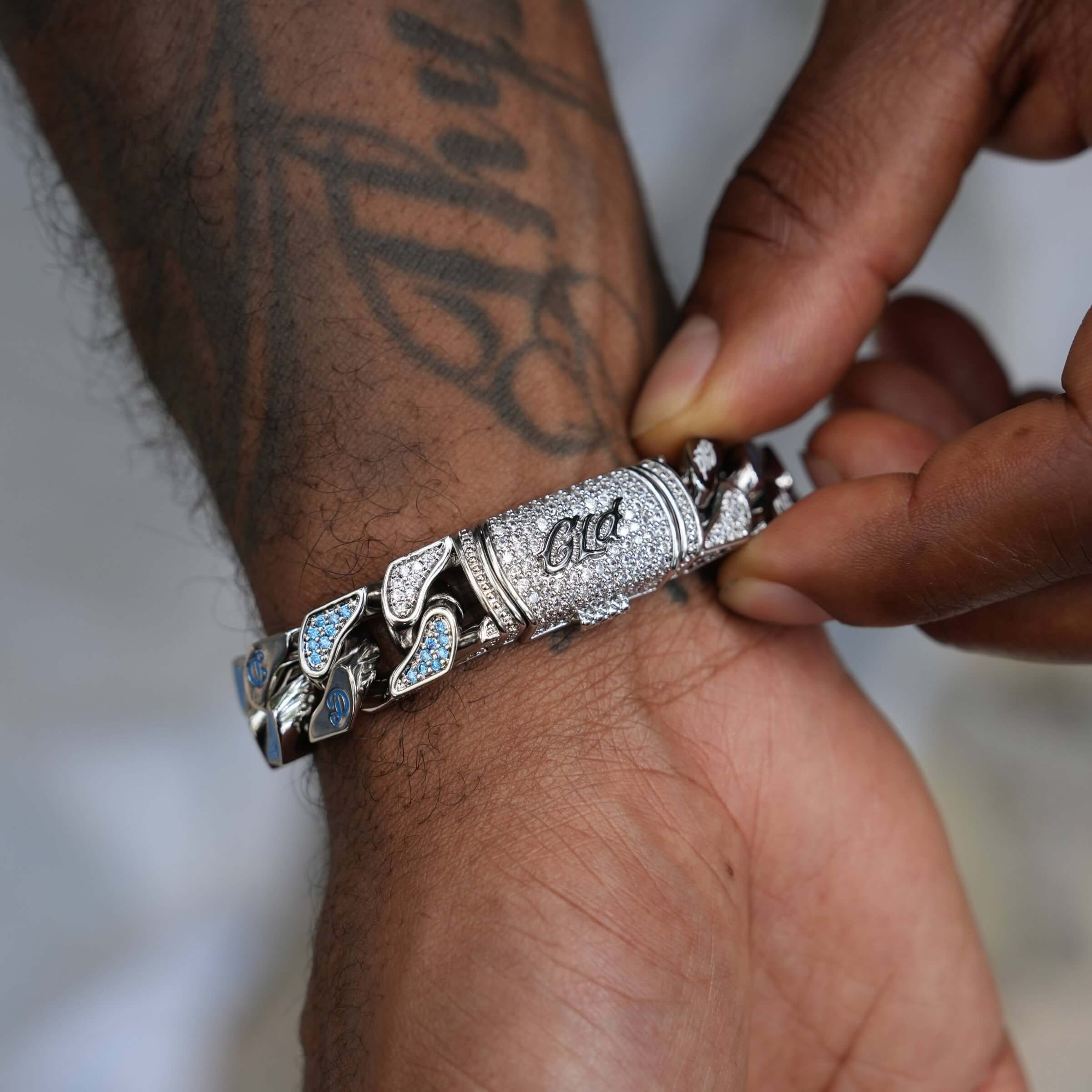 GLD Men LA Dodgers Official MLB Stealth Cuban Bracelet in White Gold