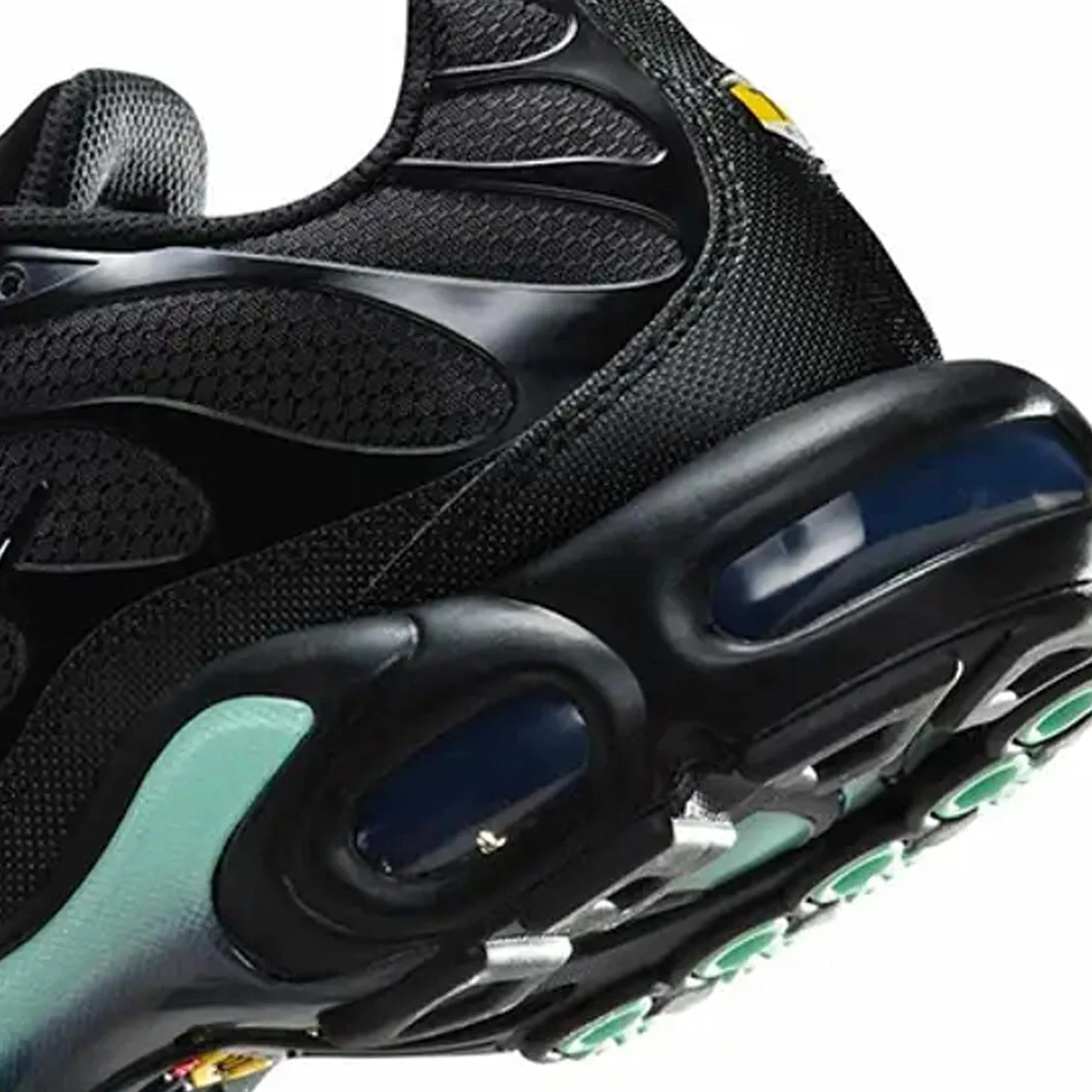 Nike Air Max Plus TN 'Black Mint Green' (2023)