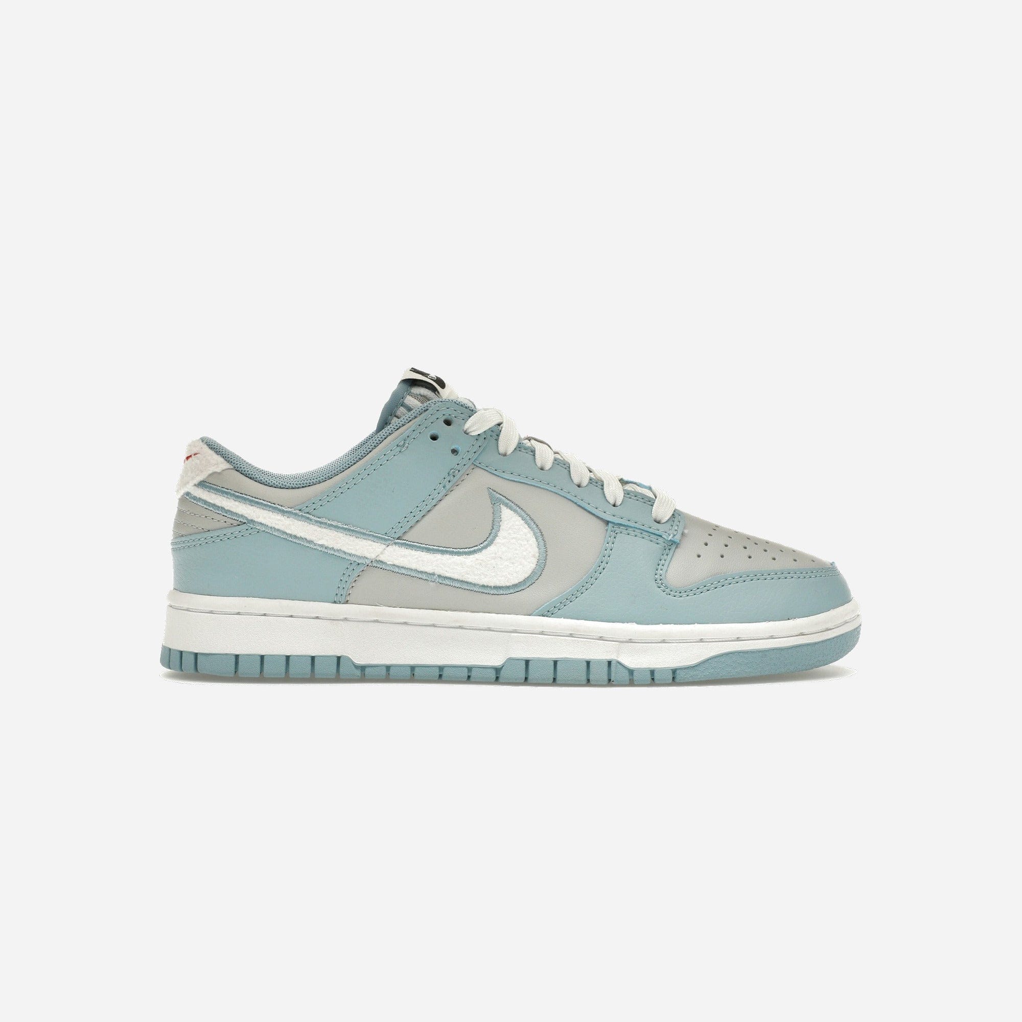 Nike Dunk Low Retro 'Fleece Swoosh Worn Blue'