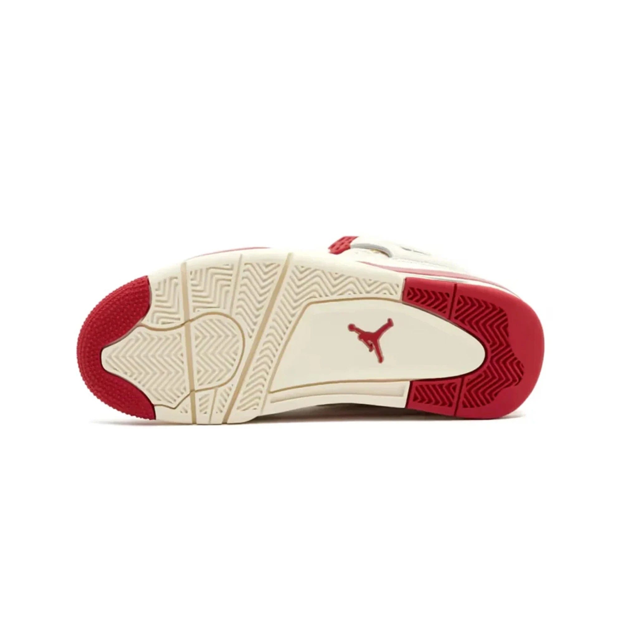 Air Jordan 4 Retro 'Valentine's Day Sierra Red' Women's (2026)