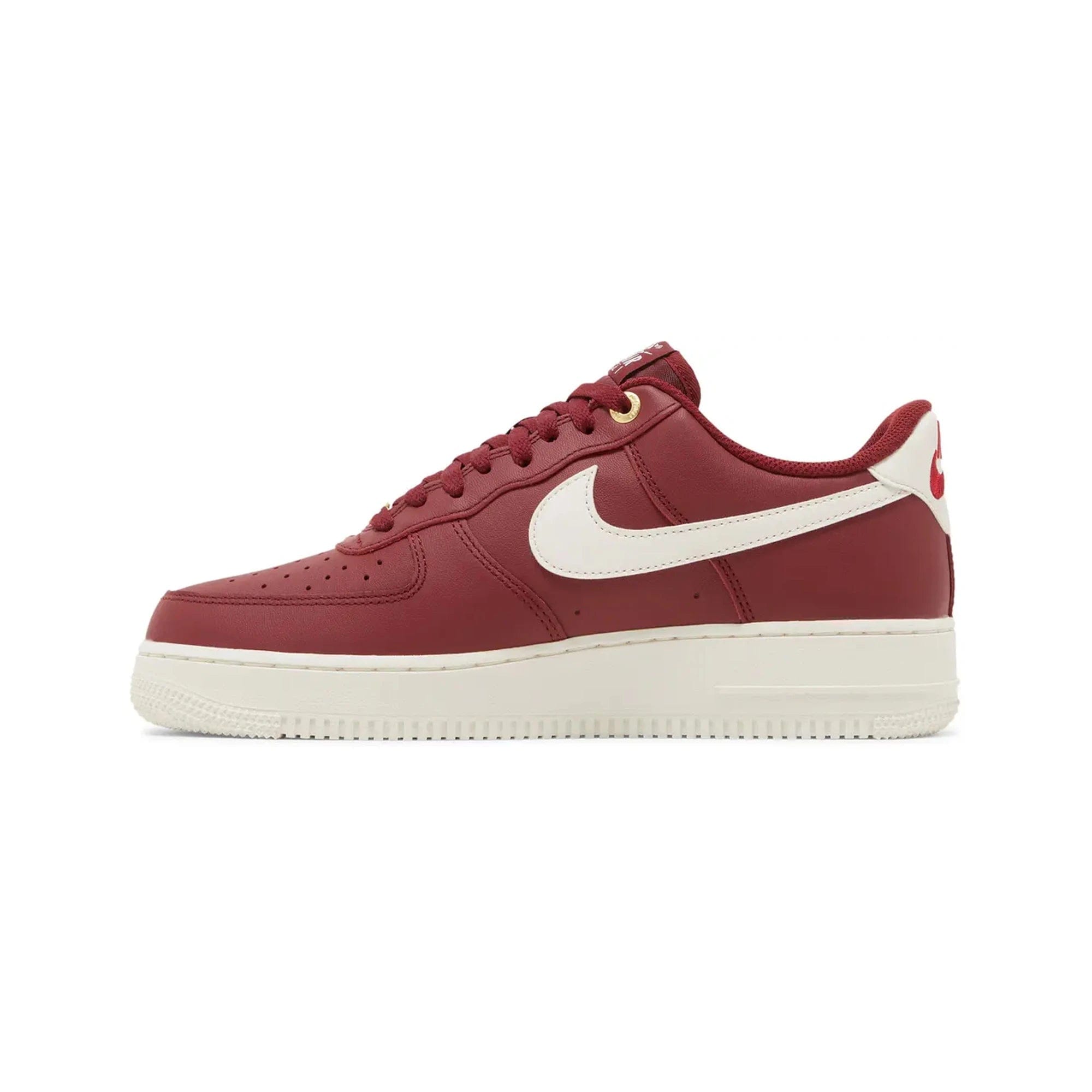 Nike Air Force 1 Low '07 PRM 'Greatest Hits Pack Team Red' (2022)