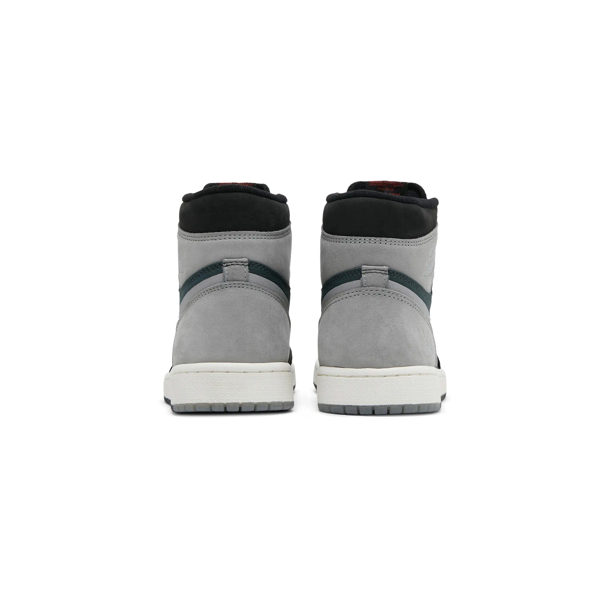 Air Jordan 1 Retro High Element Gore-Tex 'Black Particle Grey' (2021)