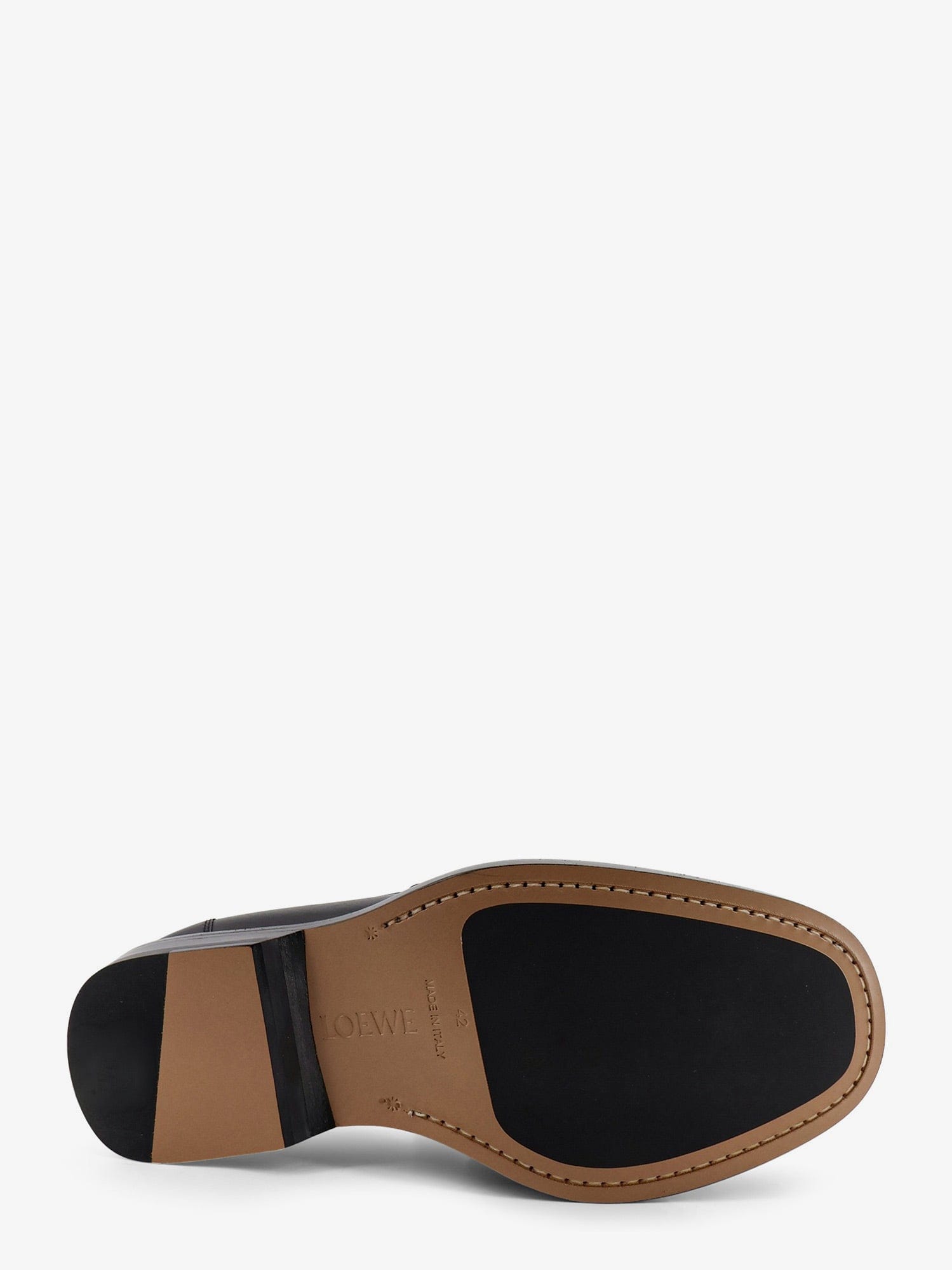 Loewe Bobine leather loafers with engraved Anagram logo