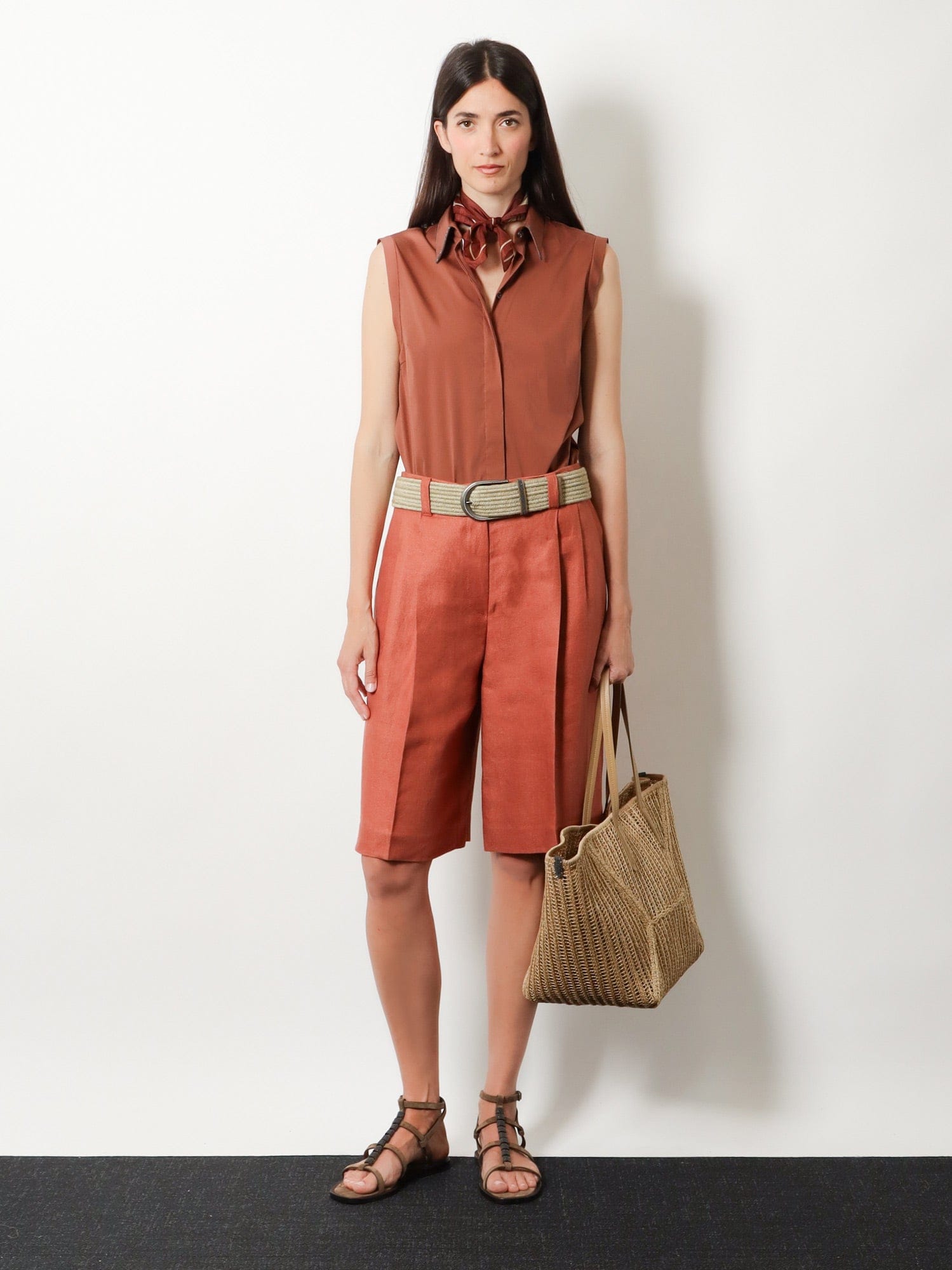 Brunello Cucinelli Linen shorts with Monili detail