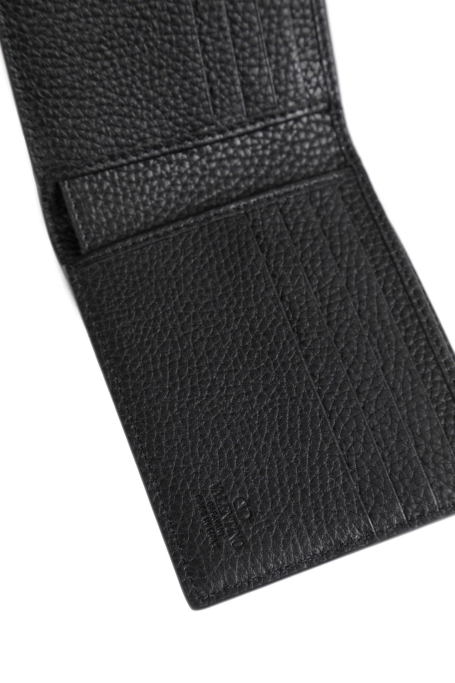 Valentino Garavani Rockstud Bifold Wallet