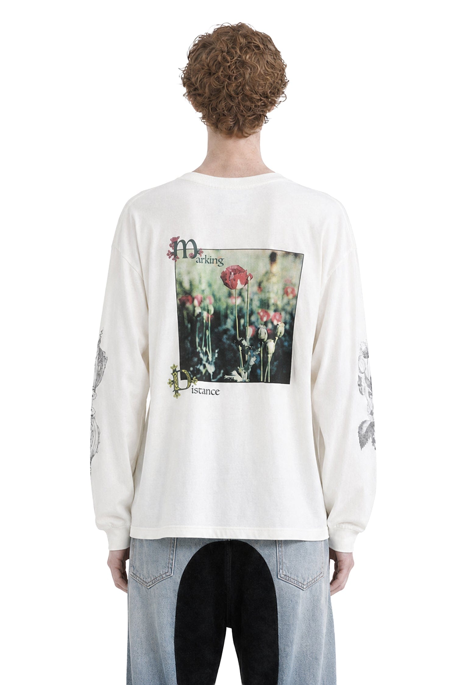 MARKING DISTANCE Poppy Long Sleeve Tee