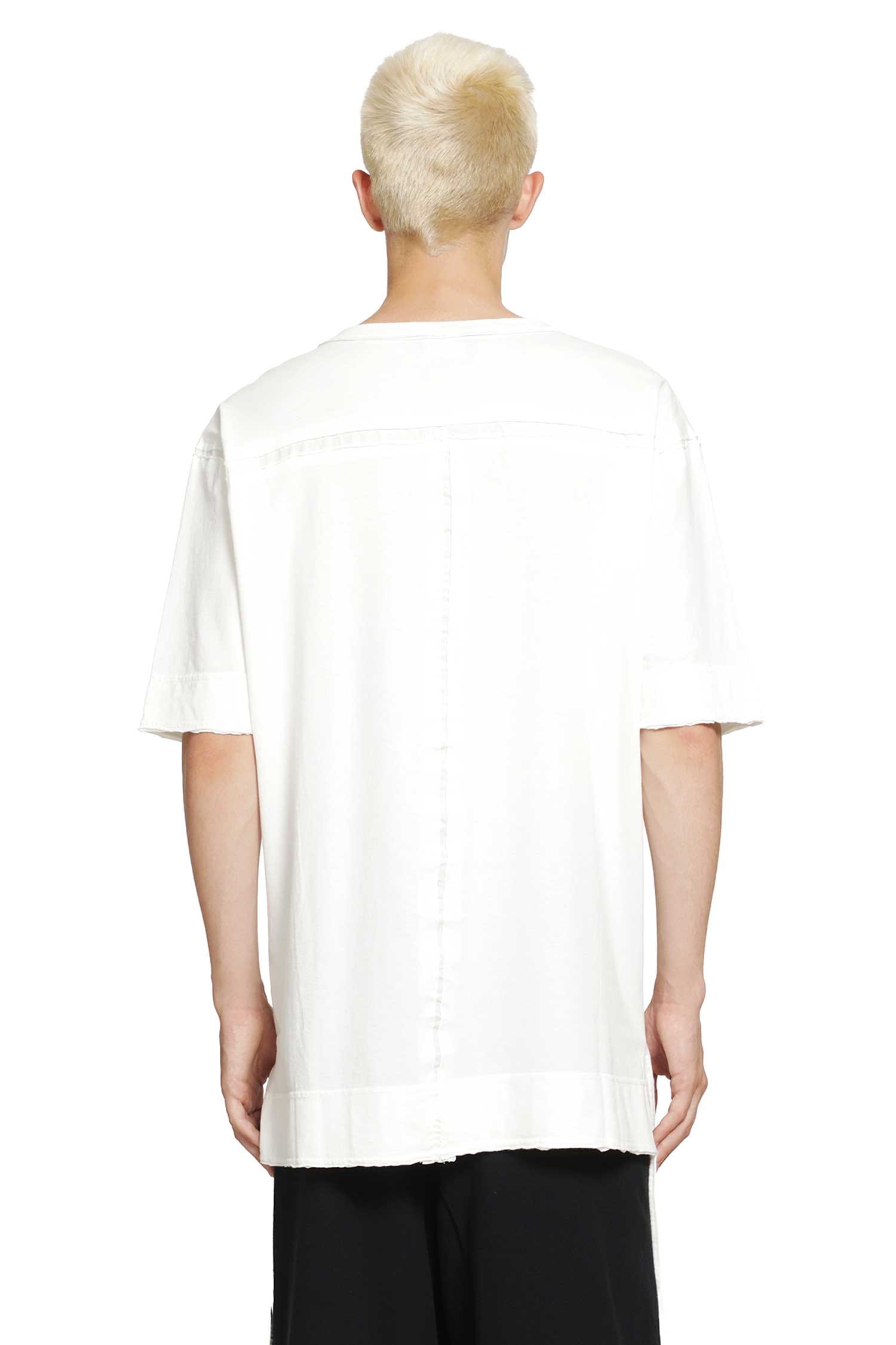 ANDREA YA AQOV Laces Regular Fit T-Shirt