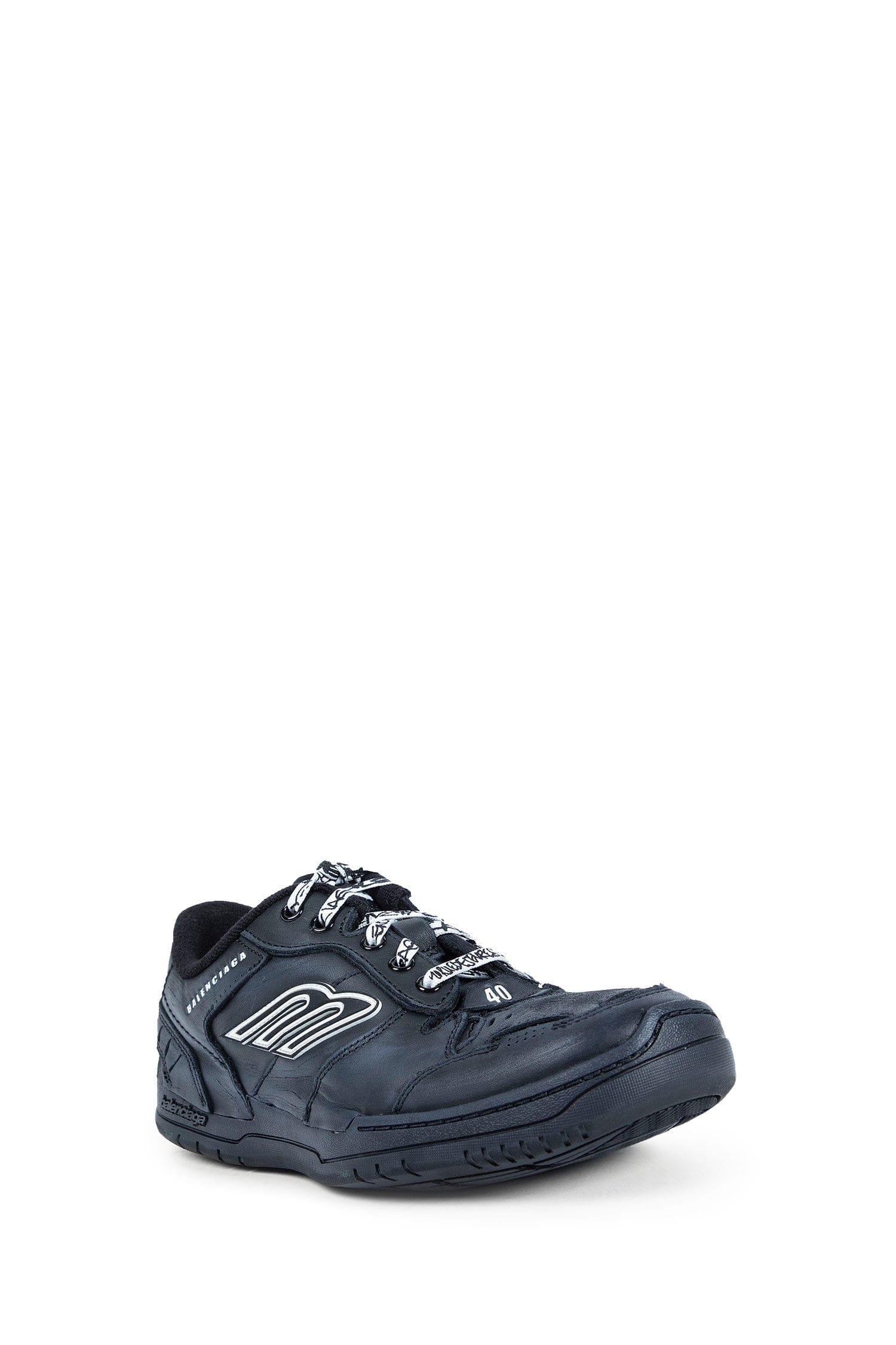 Balenciaga Hamptons Worn-Out Sneakers