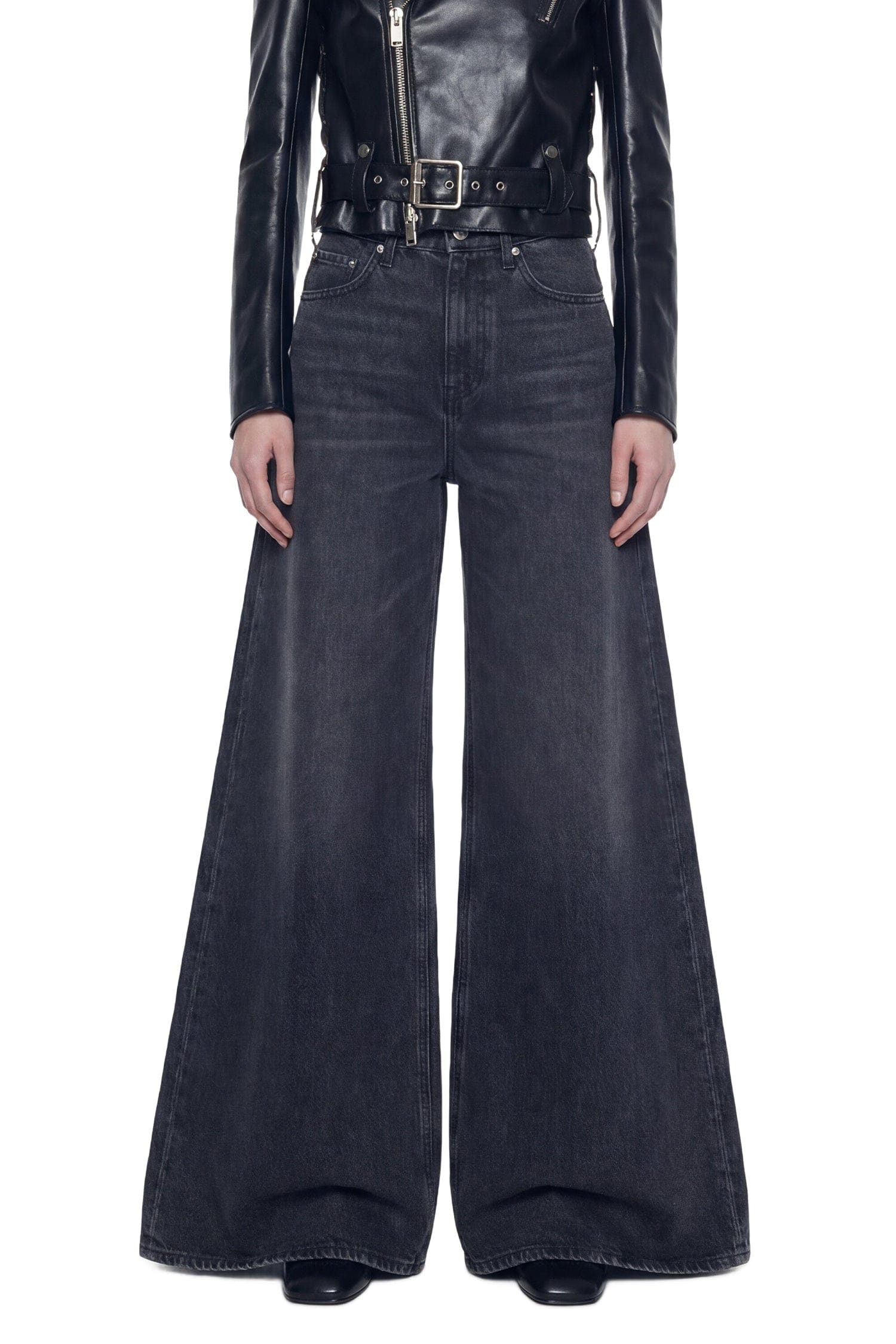 NVL GARDE Super Wide Leg Jeans