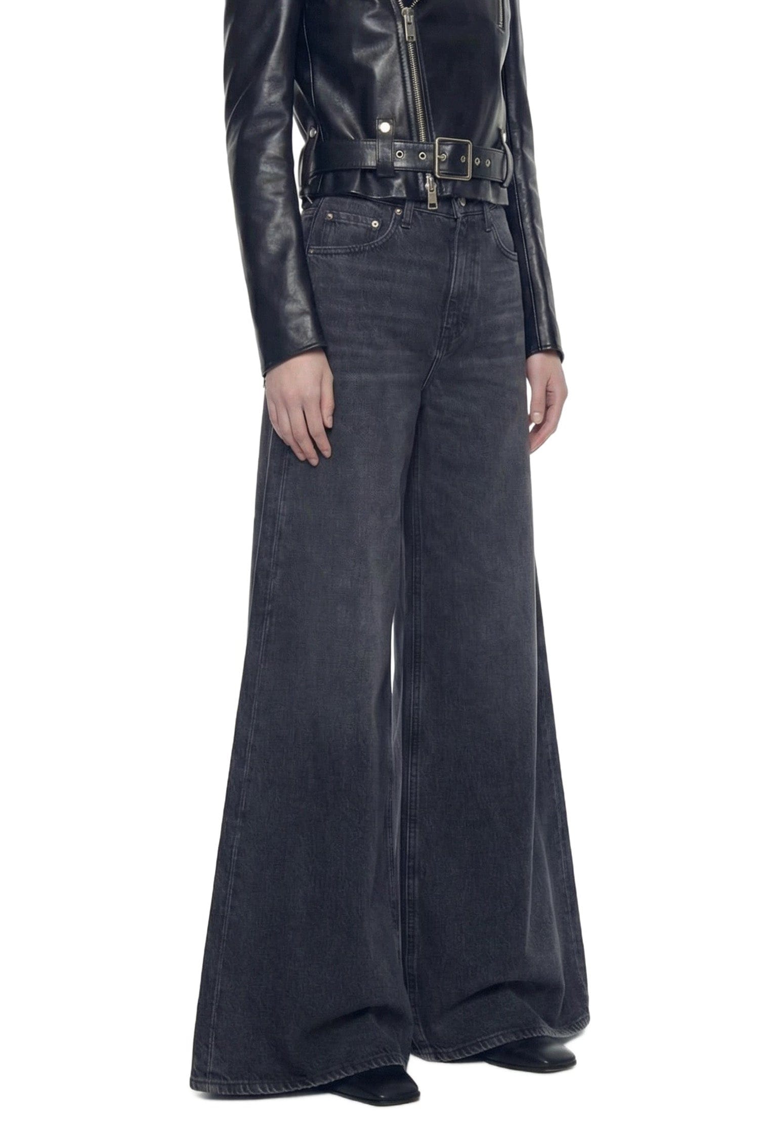 NVL GARDE Super Wide Leg Jeans