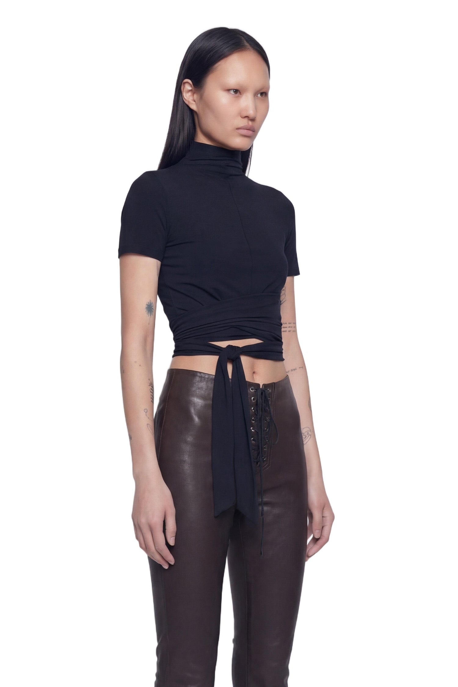 NVL GARDE Wrap Mock Neck Tee