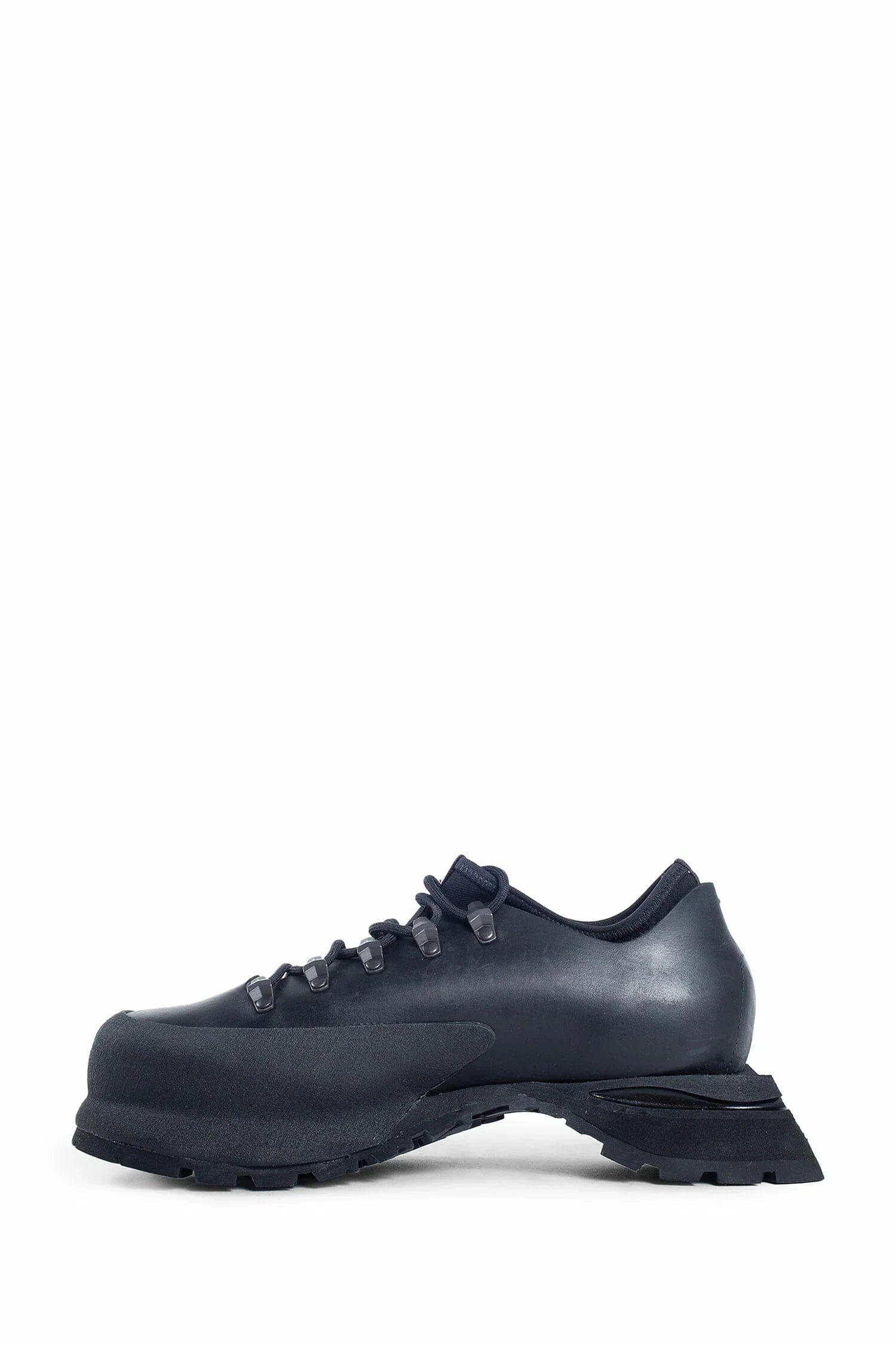DEMON Poyana sneakers