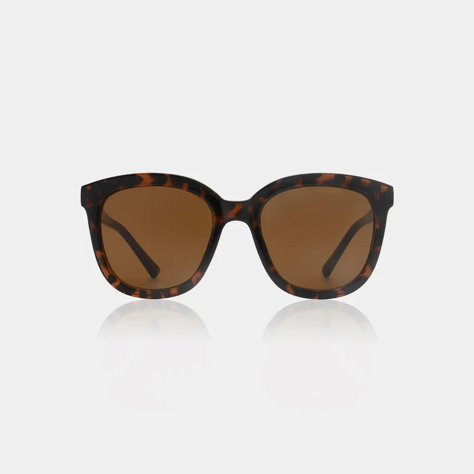 A. Kjaerbede Billy Sunglasses - Demi Tortoise