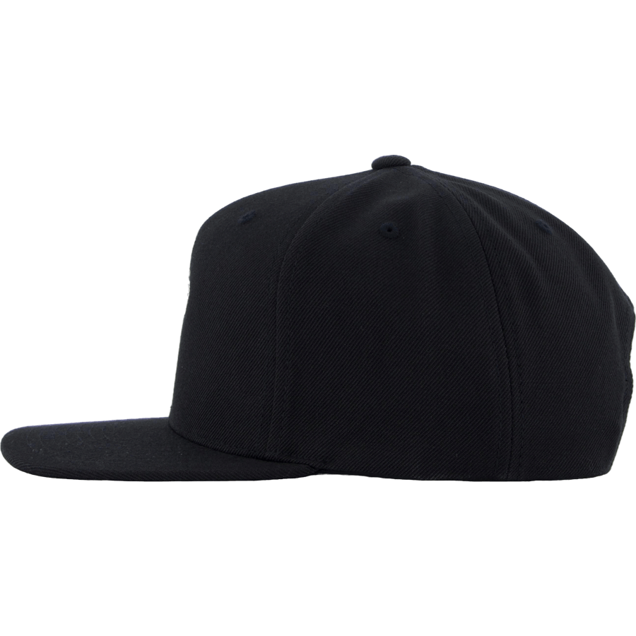 Boutique Sportif K9 Cross Snapback Black