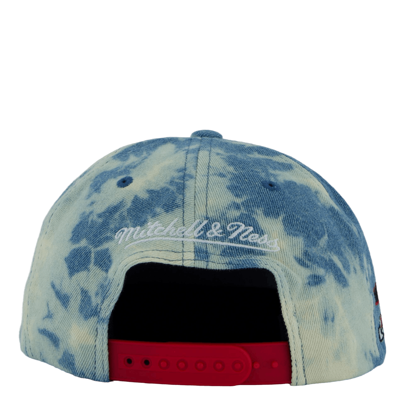 Mitchell & Ness Bulls Acid Wash Snapback