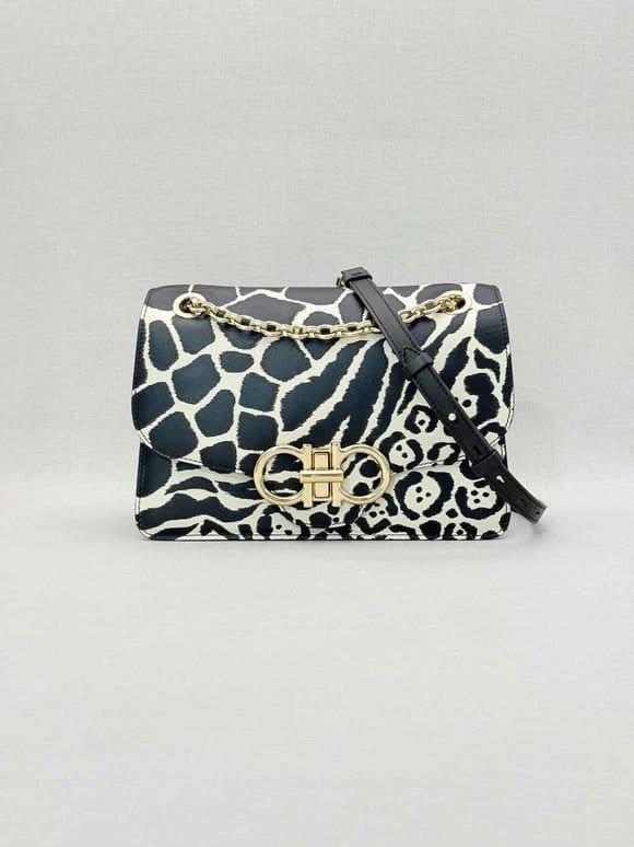 SALVATORE FERRAGAMO Gancini Black & White Shoulder Bag