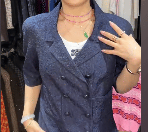 CHANEL DOUBLE BREASTED NAVY SHORT SLEEVE BLAZER 40 FT102283