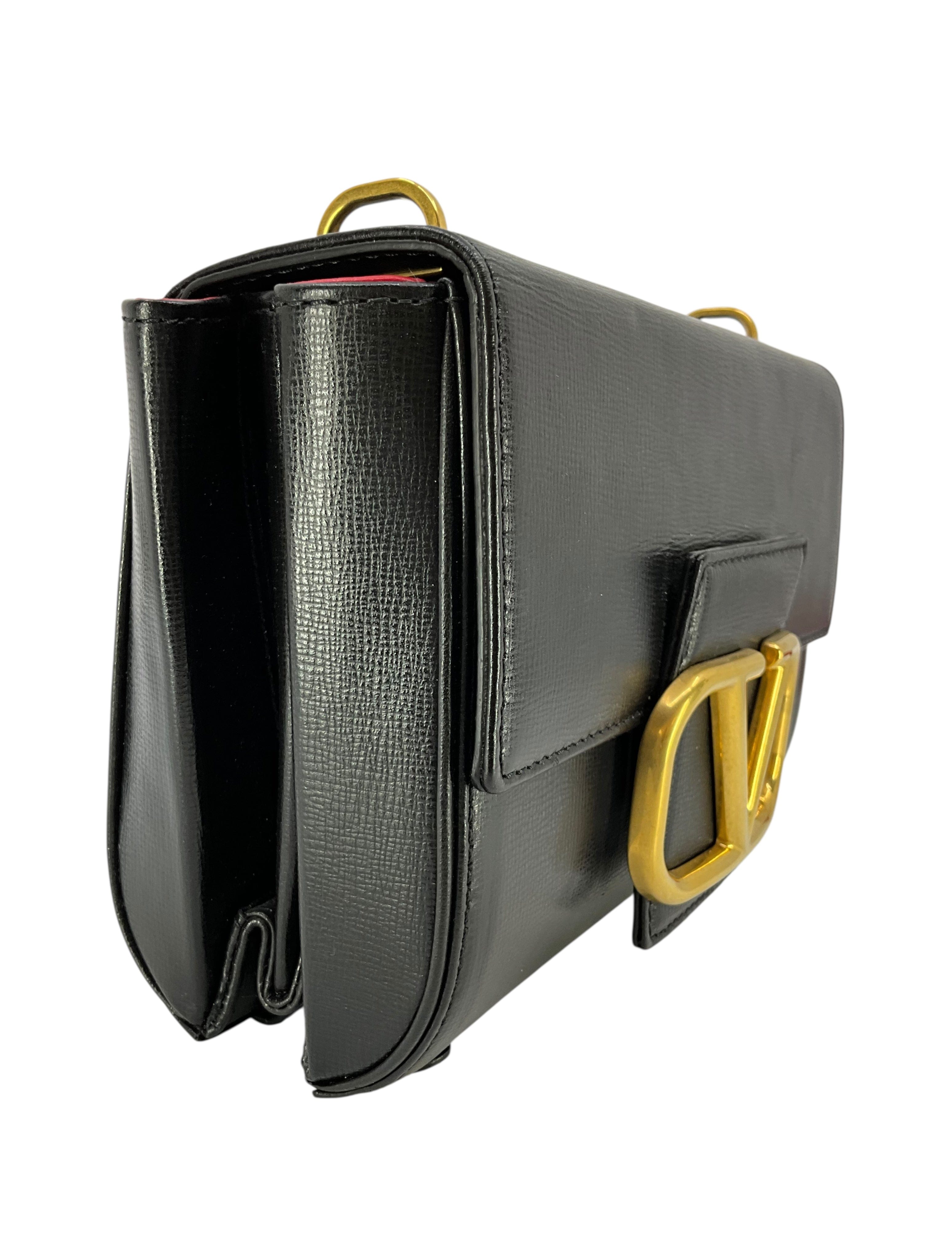 Valentino Garavani Leather Stud Sign Shoulder Bag
