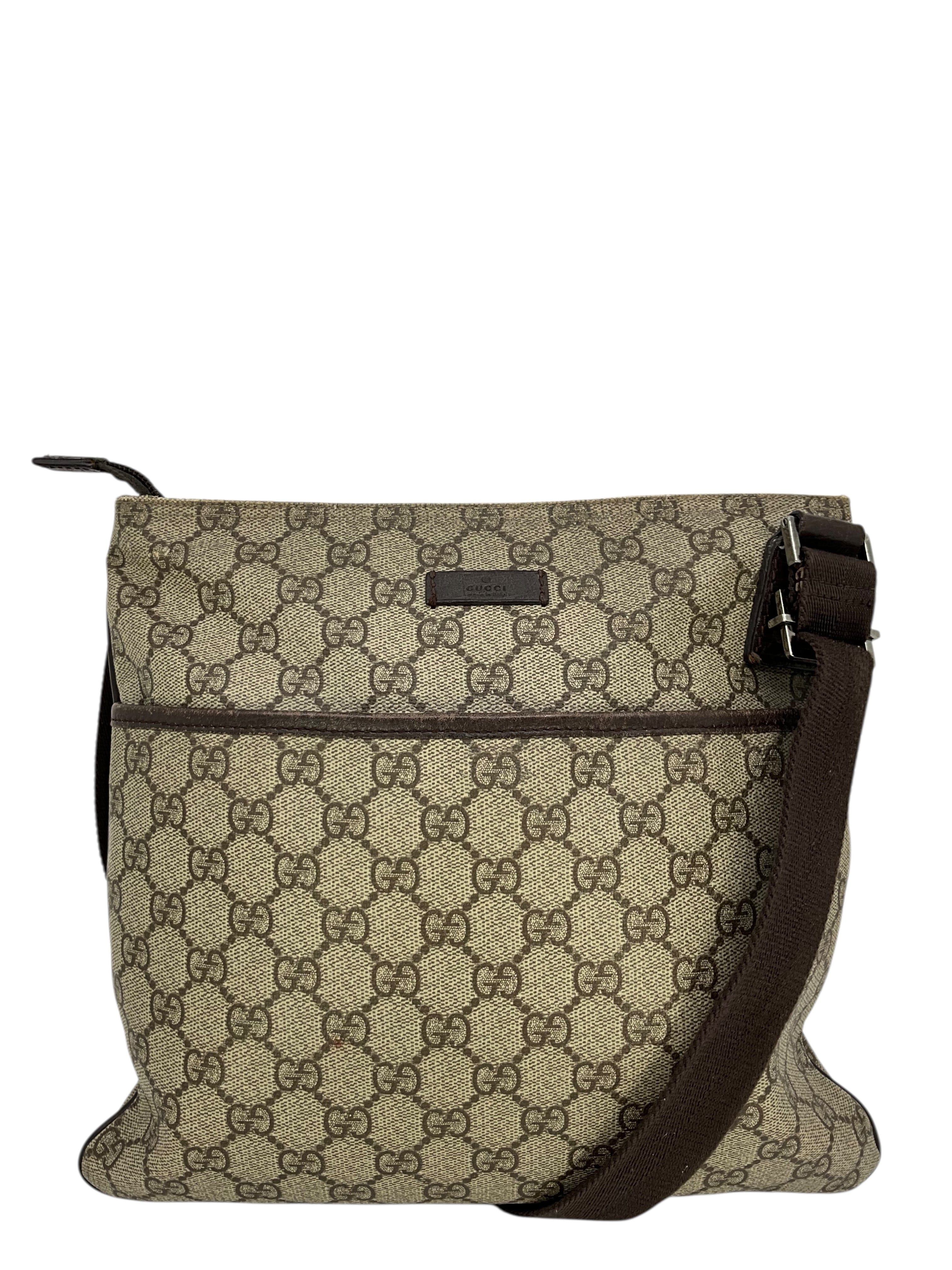 Gucci GG Supreme Monogram Canvas Flat Messenger Bag