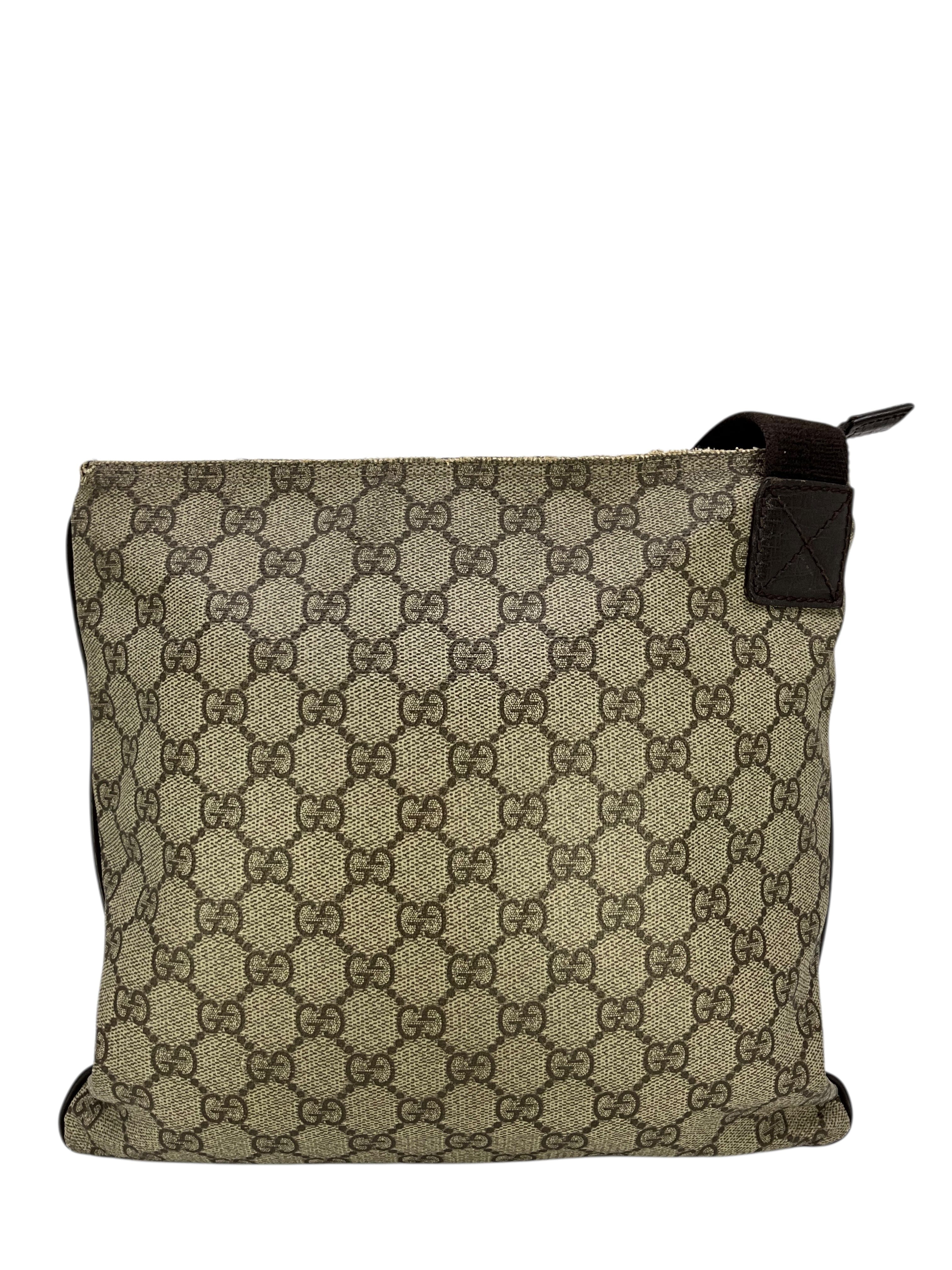 Gucci GG Supreme Monogram Canvas Flat Messenger Bag