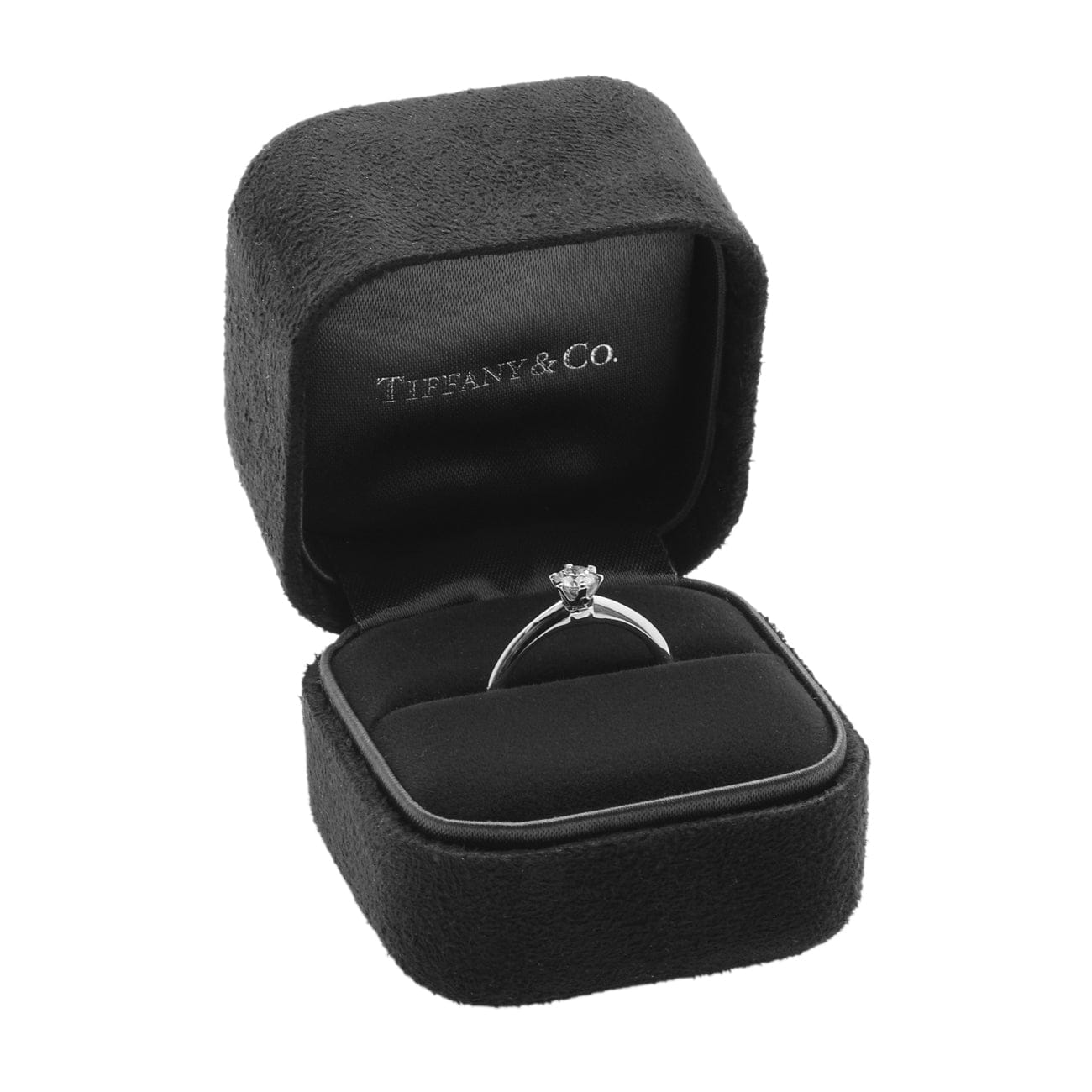 Tiffany & Co. Platinum 0.28 Carat Diamond Solitaire Engagement Ring